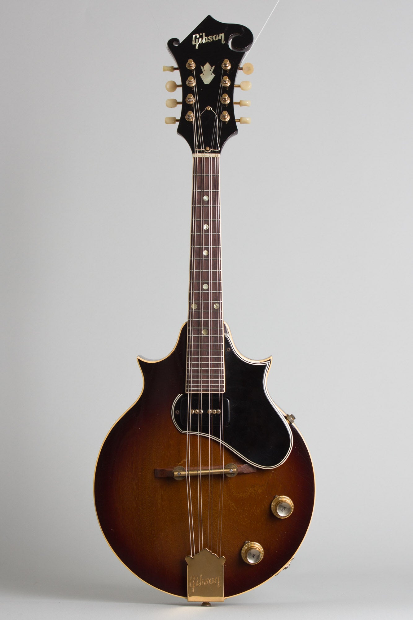 Gibson EM-200 Florentine Solid Body Electric Mandolin (1965)