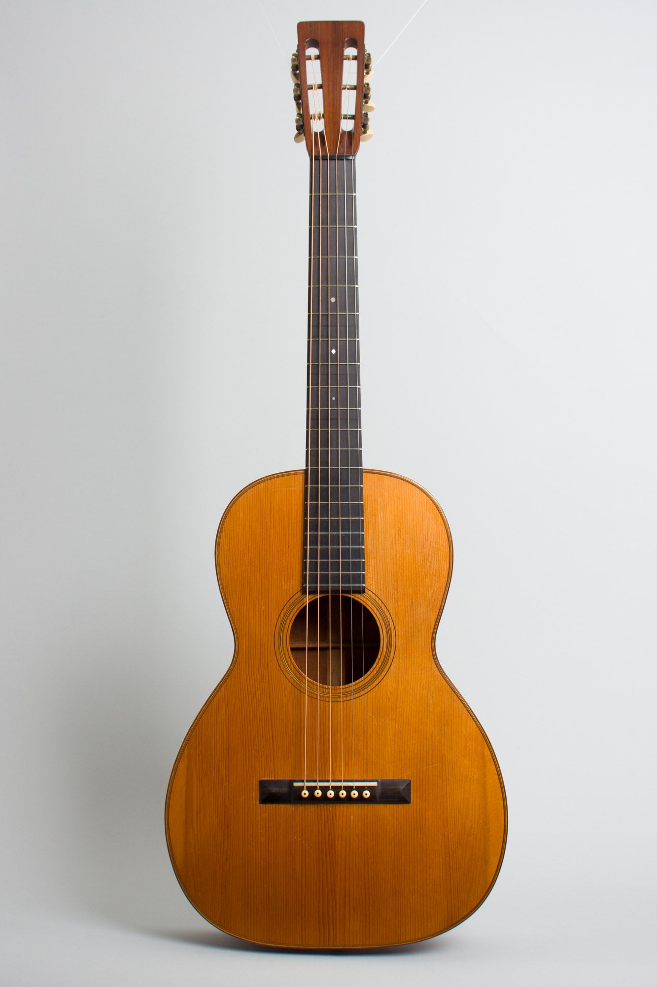 C. F. Martin 0-18 Flat Top Acoustic Guitar (1926)