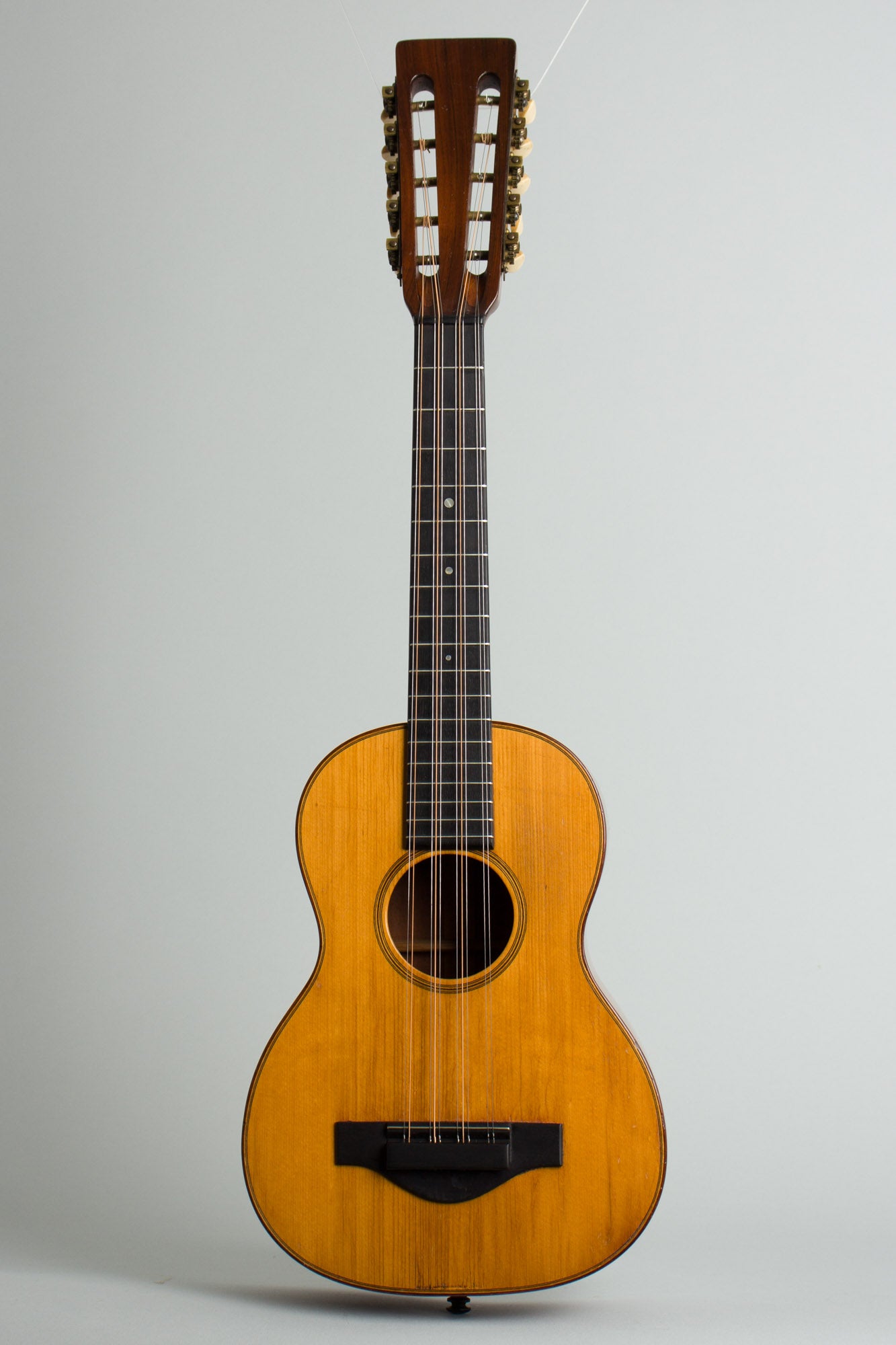 C. F. Martin T-18 Tiple (1924)