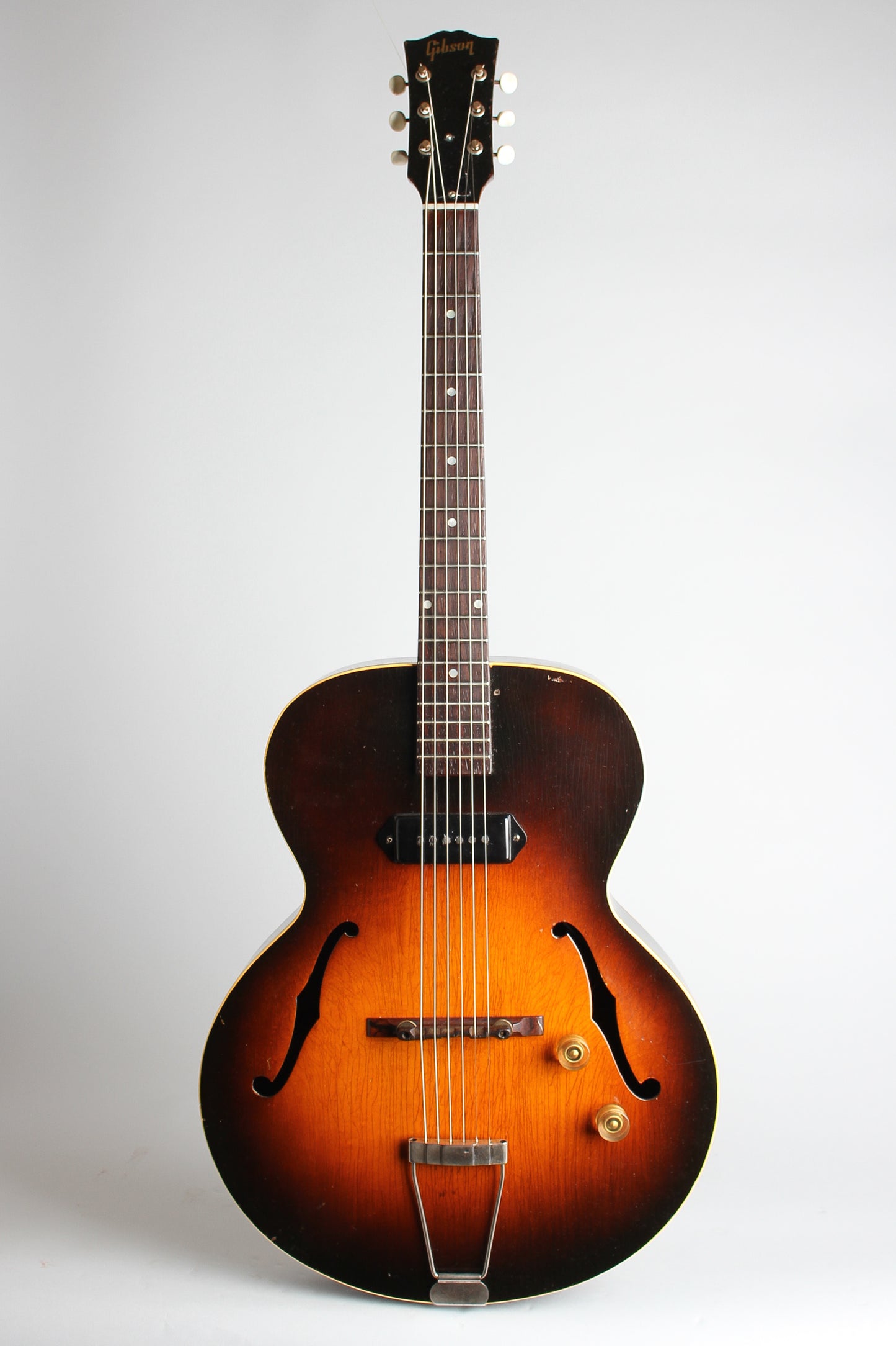 Gibson ES-125 Arch Top Hollow Body Electric Guitar (1949)