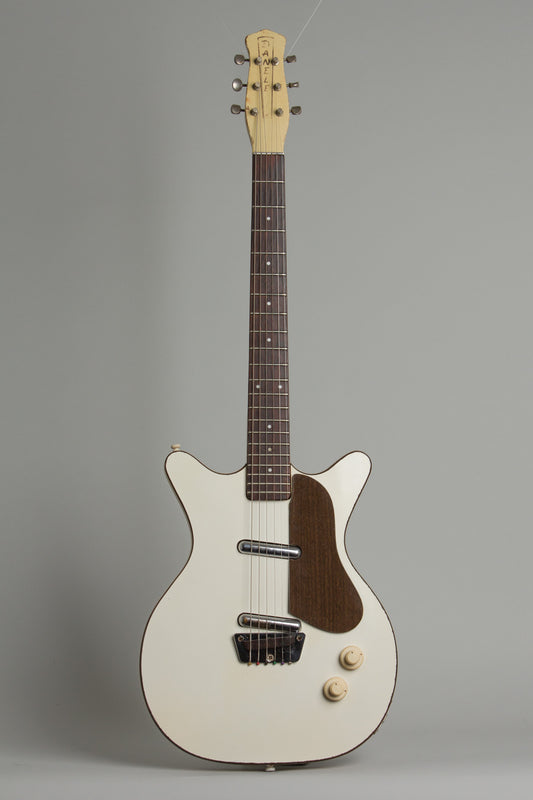 Danelectro Model 6026 Deluxe Semi-Hollow Body Electric Guitar (1958)