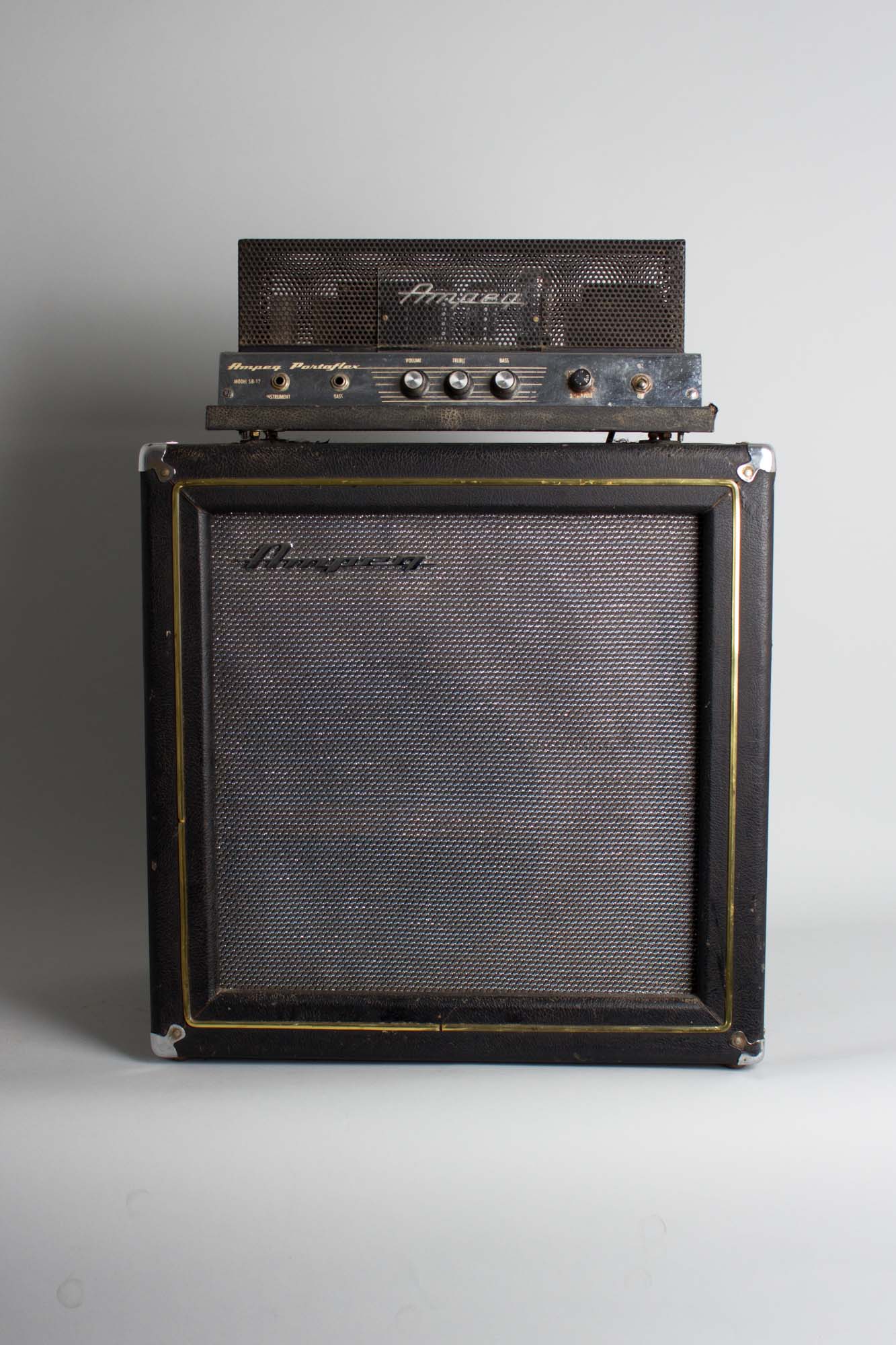 Ampeg SB-12 Portaflex Tube Bass Amplifier (1967)
