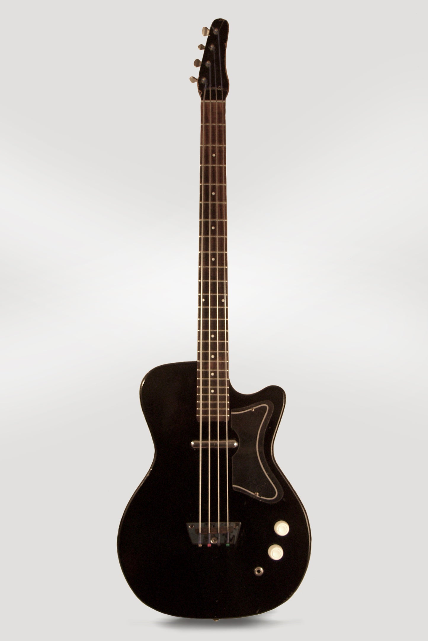Danelectro Silvertone Model 1444 Electric Bass Guitar (1965)