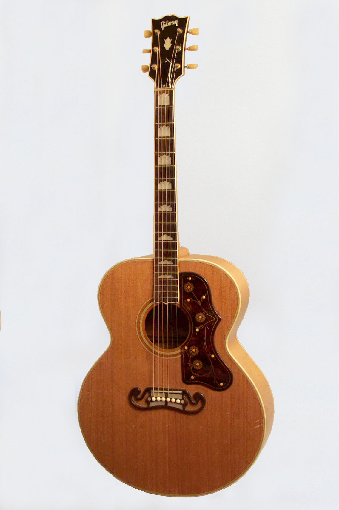 Gibson SJ-200 Flat Top Acoustic Guitar (1951)