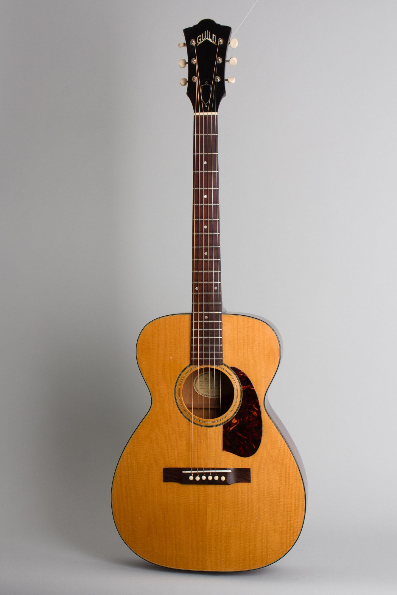 Guild F-20NT Flat Top Acoustic Guitar (1964)