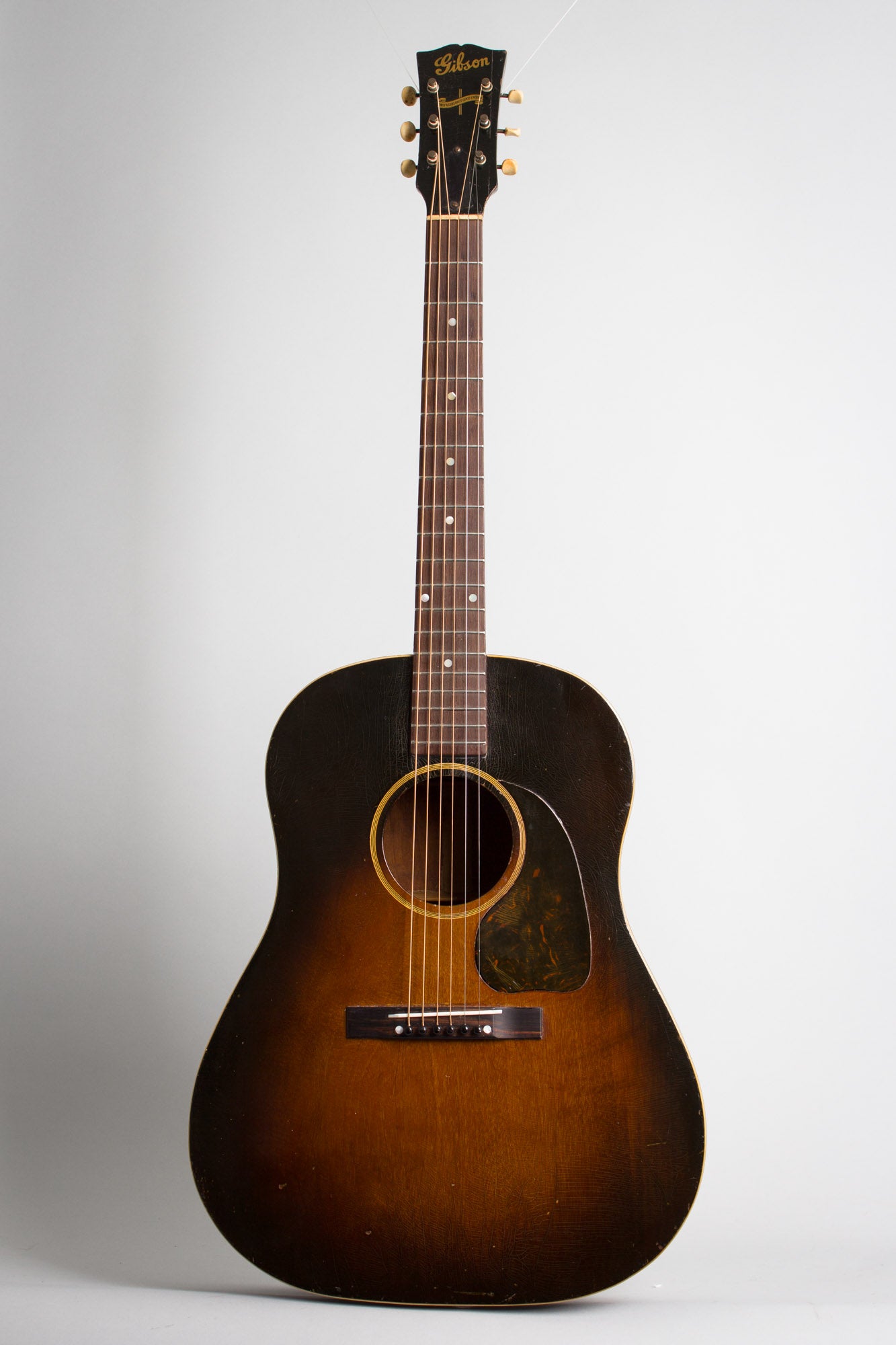 Gibson J-45 Banner Flat Top Acoustic Guitar (1943)