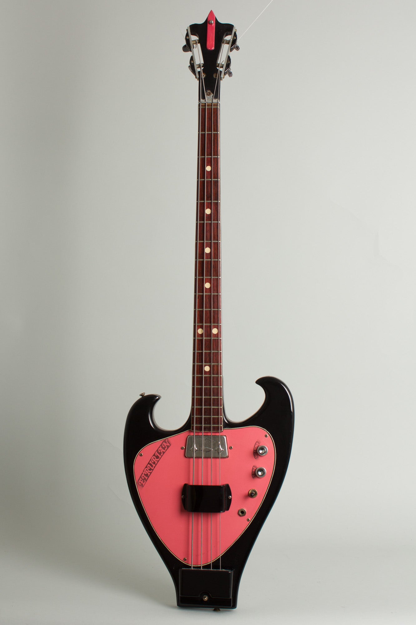 Wandre Etrurian II Solid Body Electric Bass Guitar (1965)