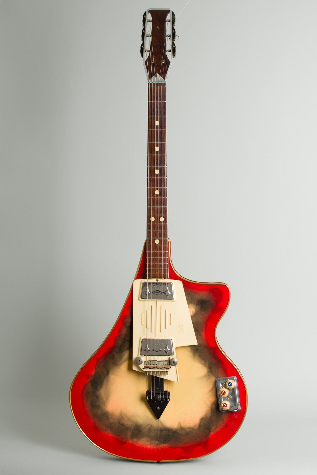 Wandre Selene II Semi-Hollow Body Electric Guitar (1962)