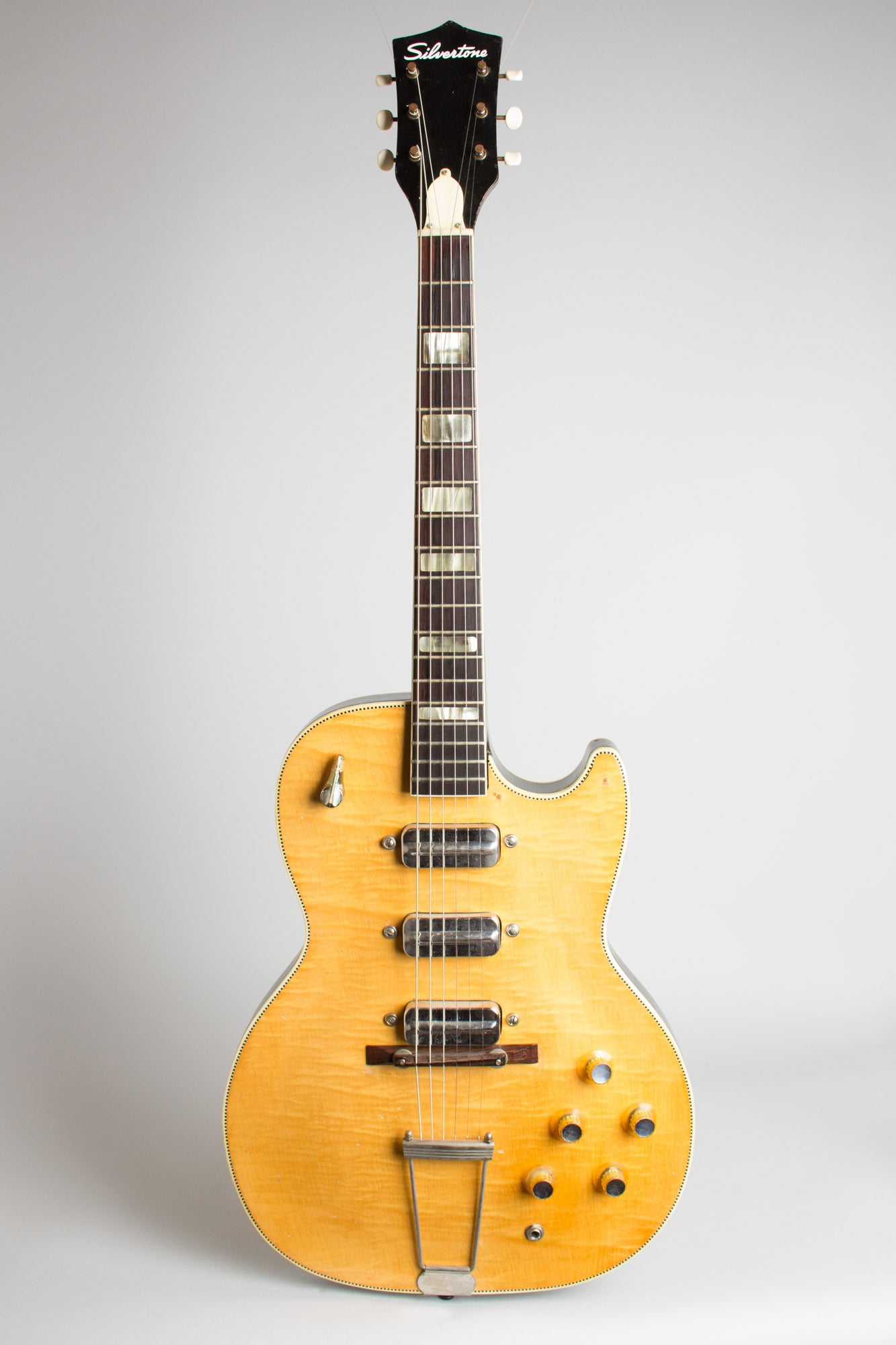 Kay Silvertone Model 1445L Thinline Hollow Body Electric Guitar (1962)