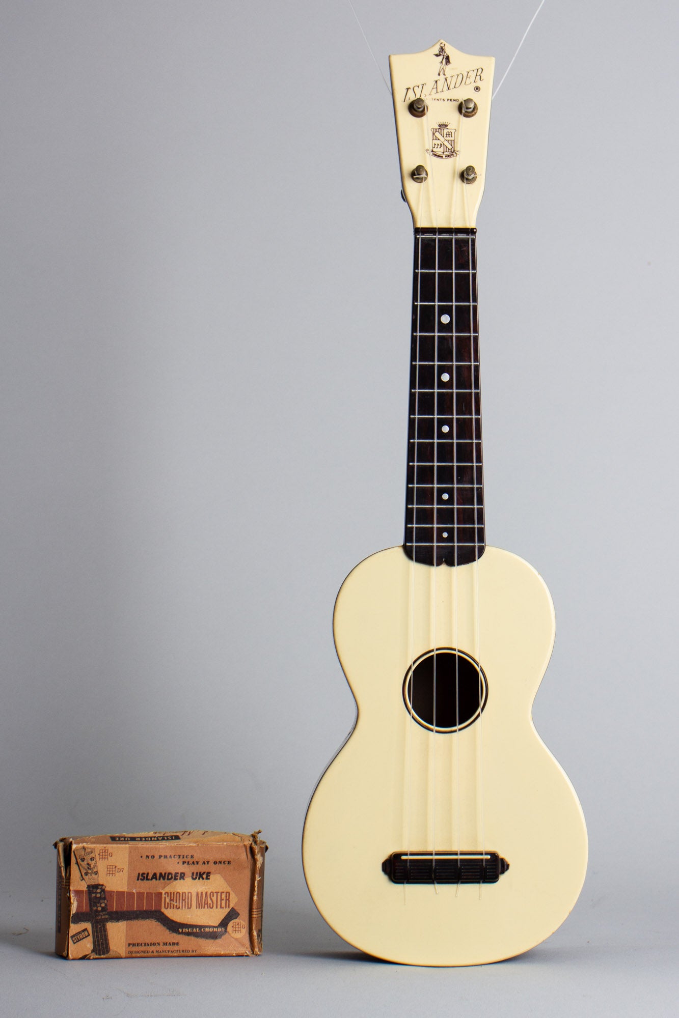 Maccaferri Islander Soprano Ukulele (1950)