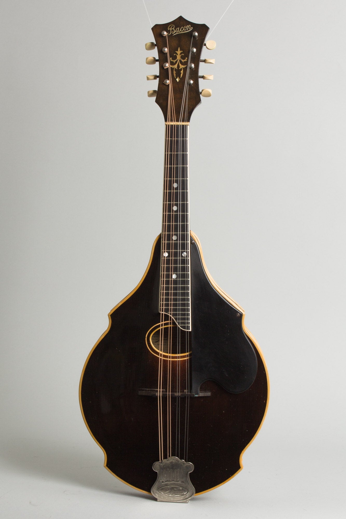 Bacon William Place Jr. Artist Model Carved Top Mandolin (1921)