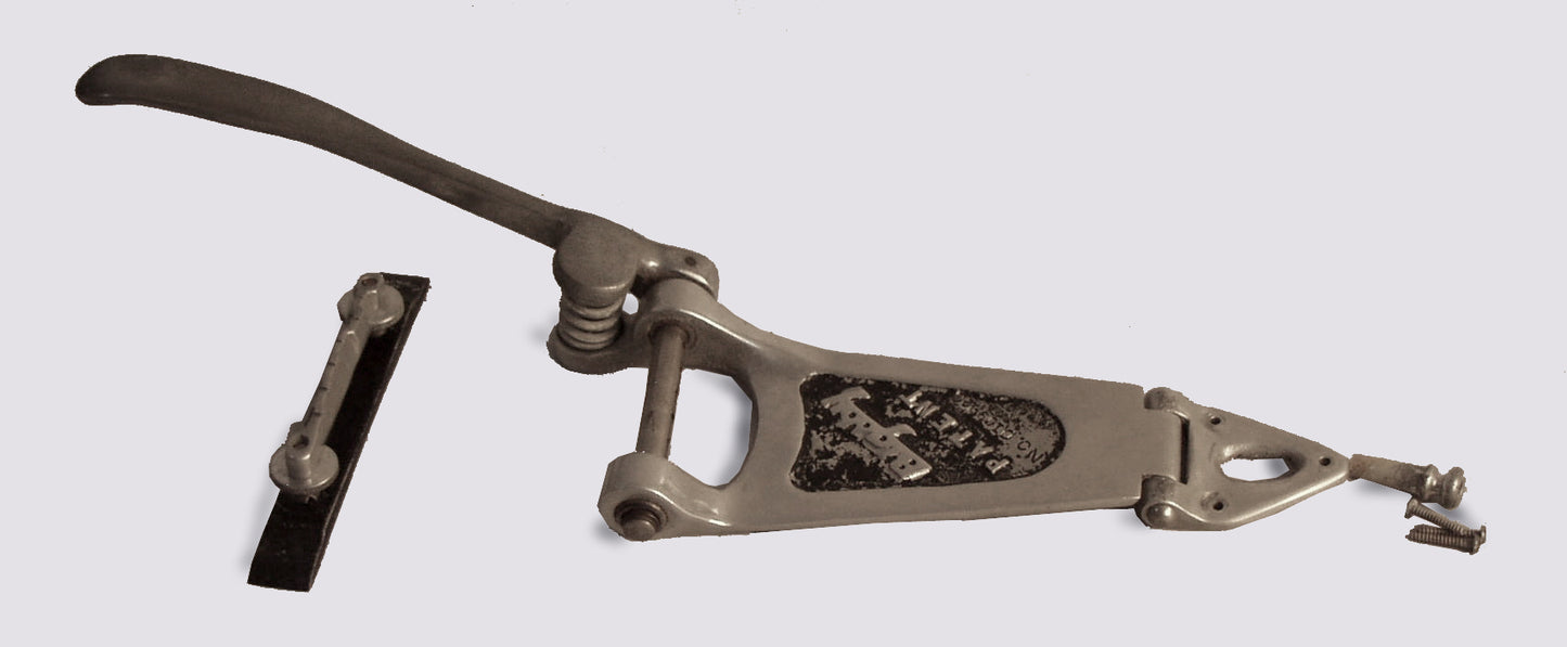 Bigsby Fixed-Arm Model B-6 Vibrato Tailpiece (1953)