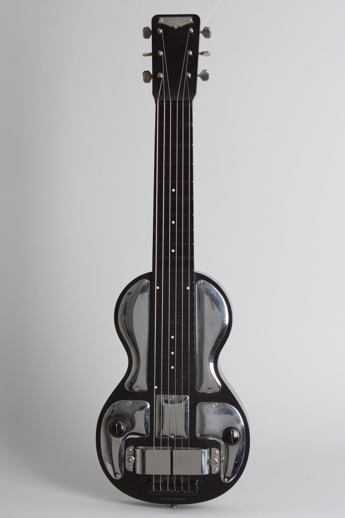 Rickenbacker Model B-6 Lap Steel Electric Guitar (1937)