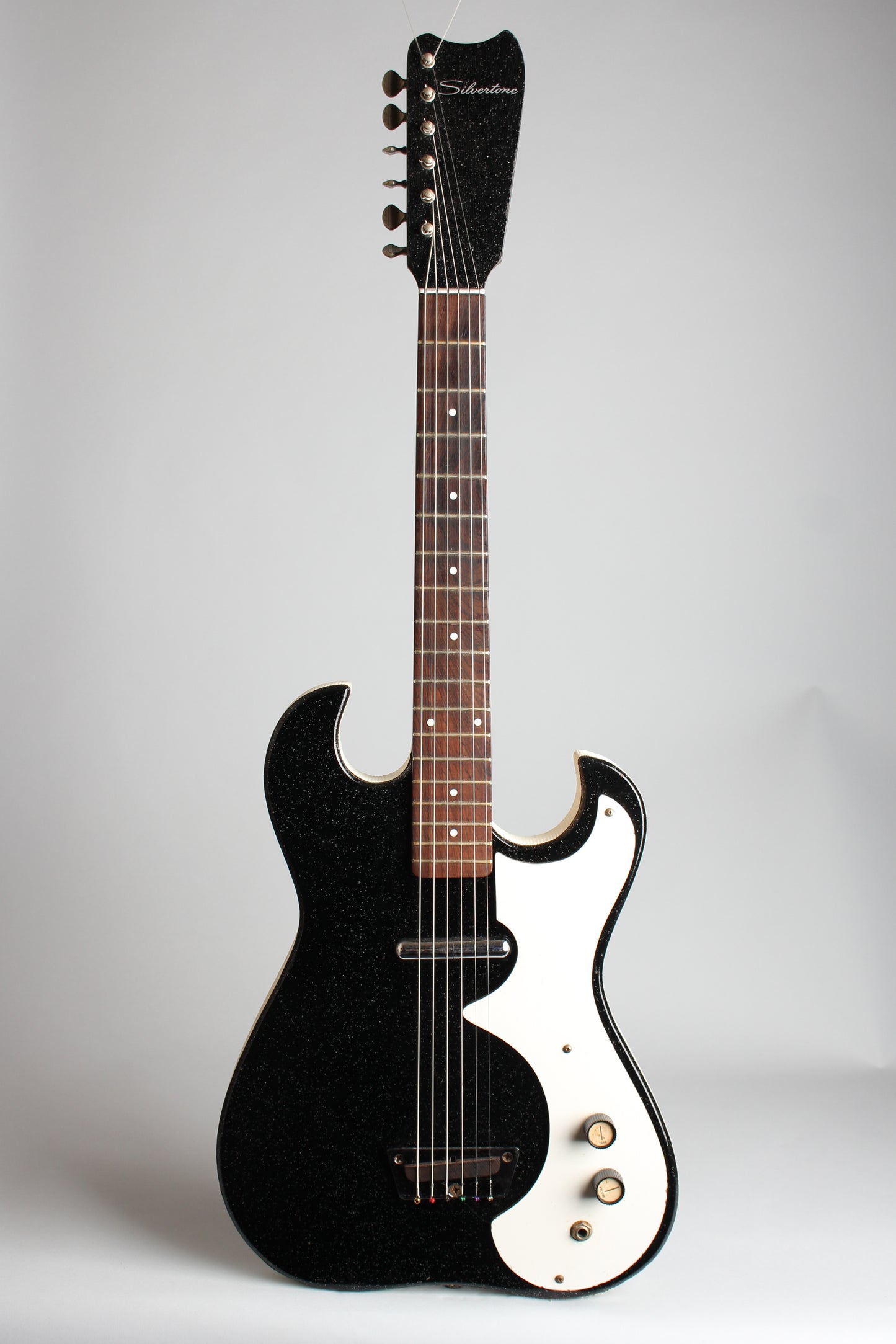 Danelectro Silvertone Model 1448 Semi-Hollow Electric Guitar and Amplifier Set (1965)