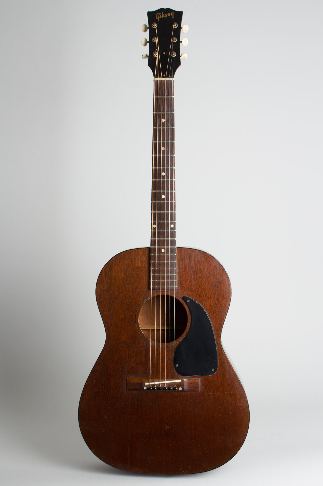 Gibson LG-0 Flat Top Acoustic Guitar (1961)