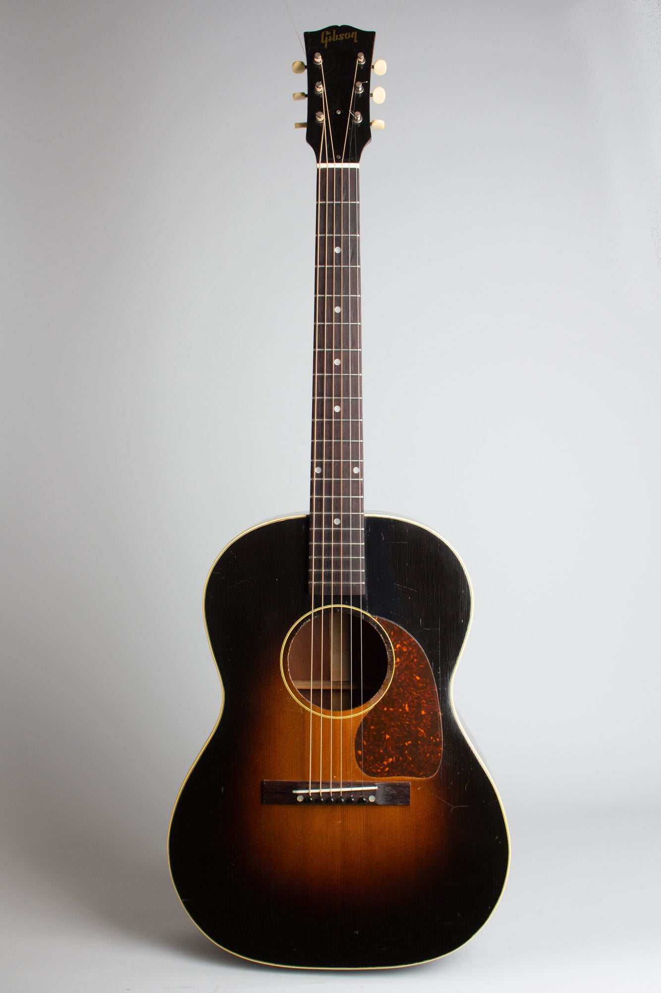 Gibson LG-2 Flat Top Acoustic Guitar (1948)