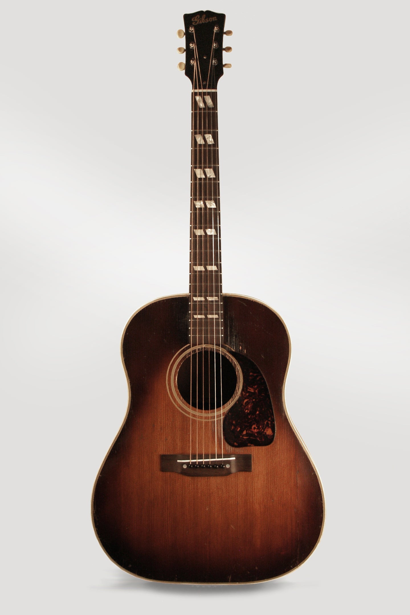 Gibson SJ Southern Jumbo Flat Top Acoustic Guitar (1947)