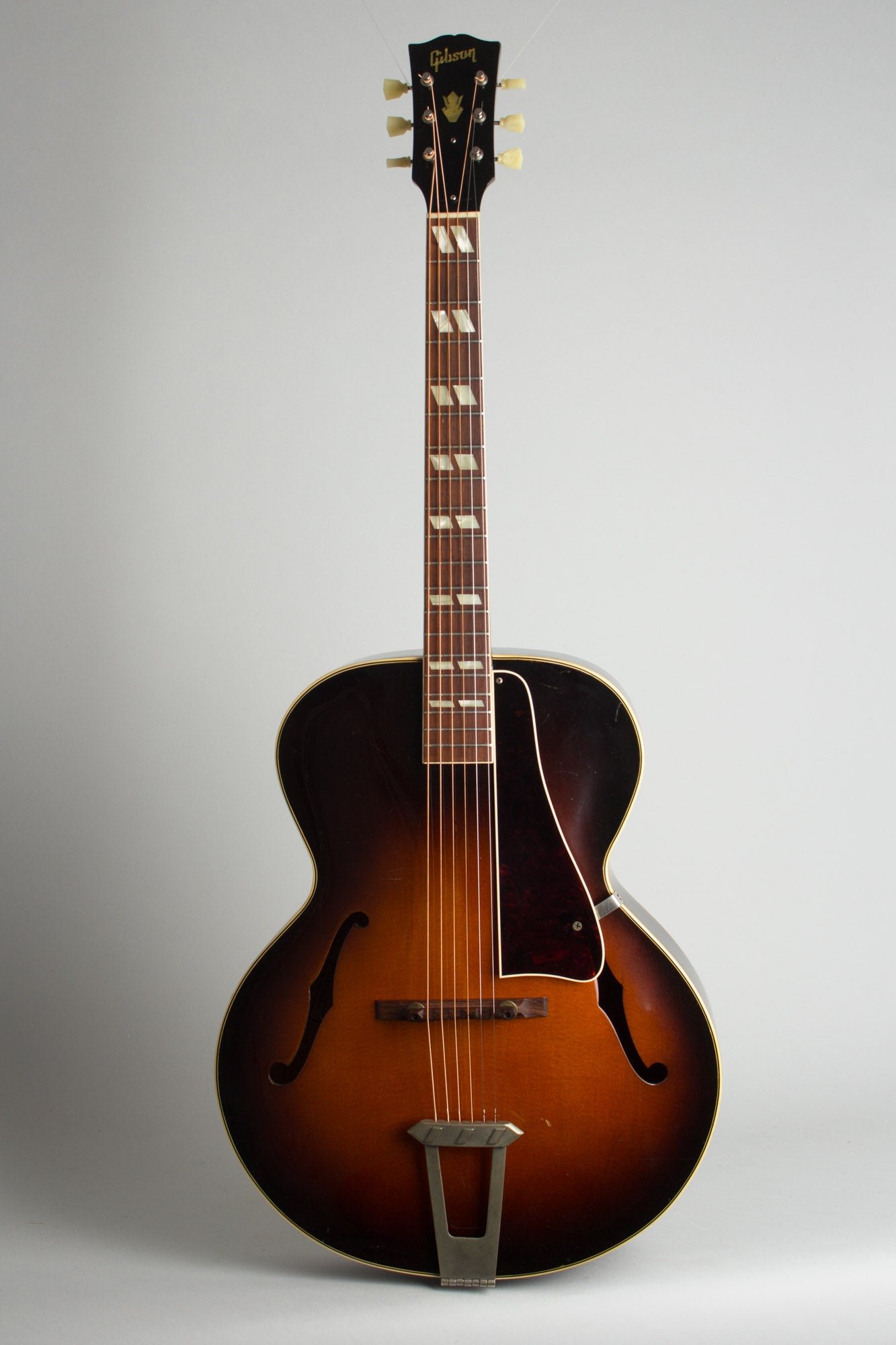 Gibson L-4 Arch Top Acoustic Guitar (1948)