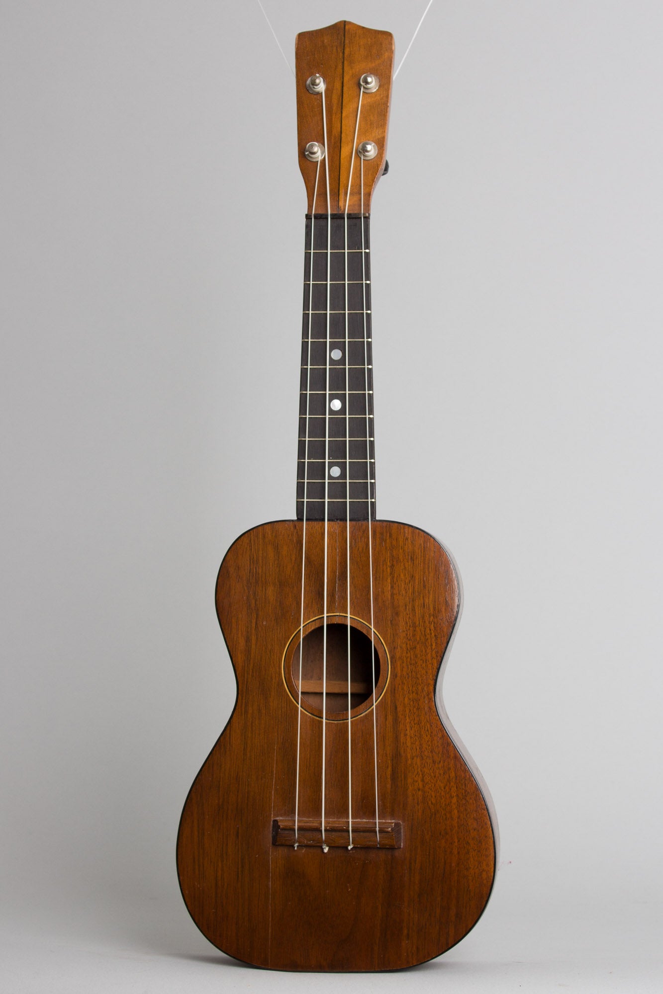 Harmony Continental Soprano Ukulele (1930)