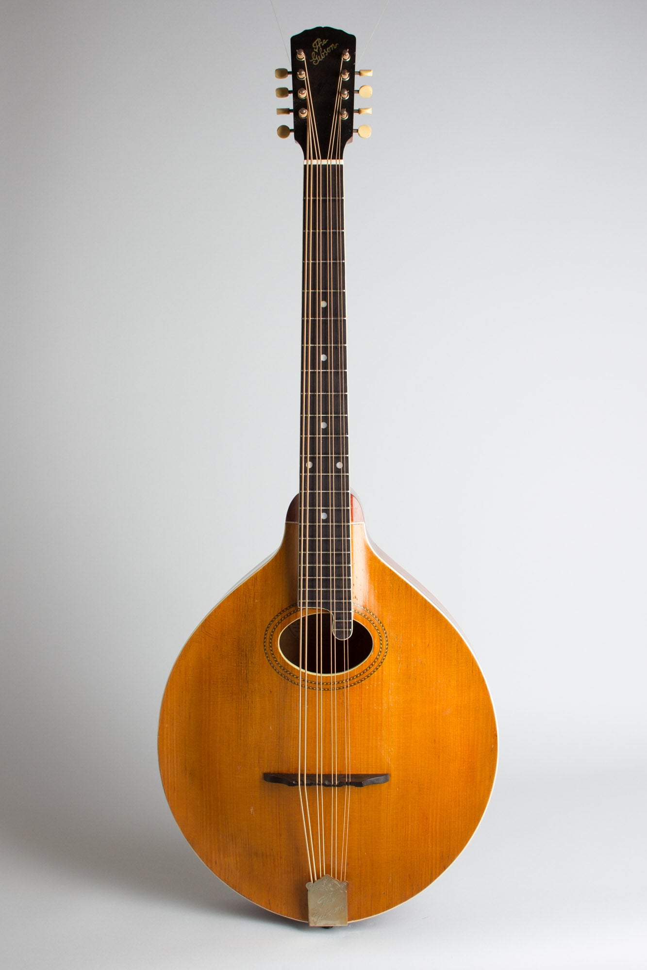 Gibson K-1 Carved Top Mandocello (1912)