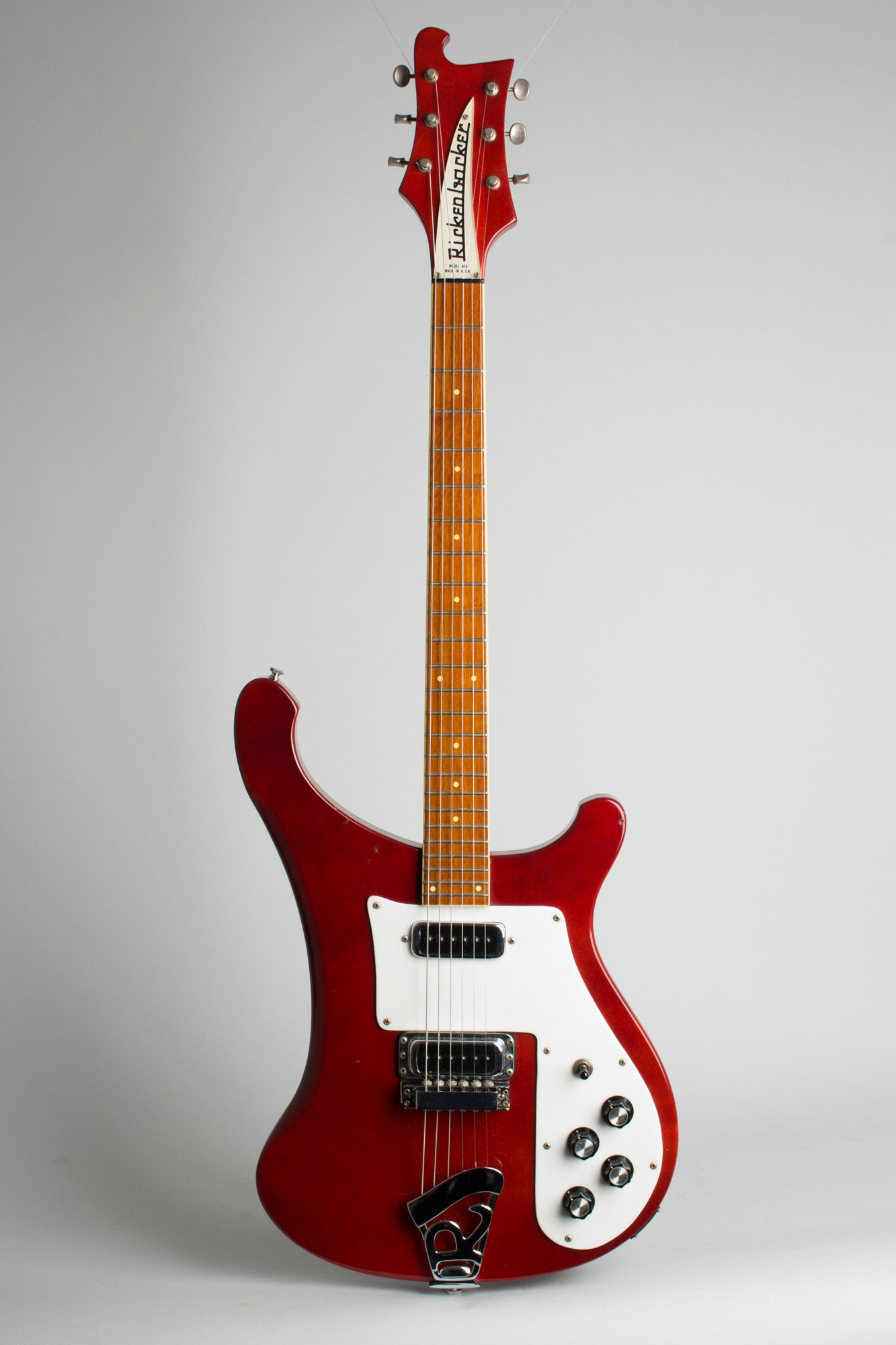 Rickenbacker Model 480 Solid Body Electric Guitar (1973)