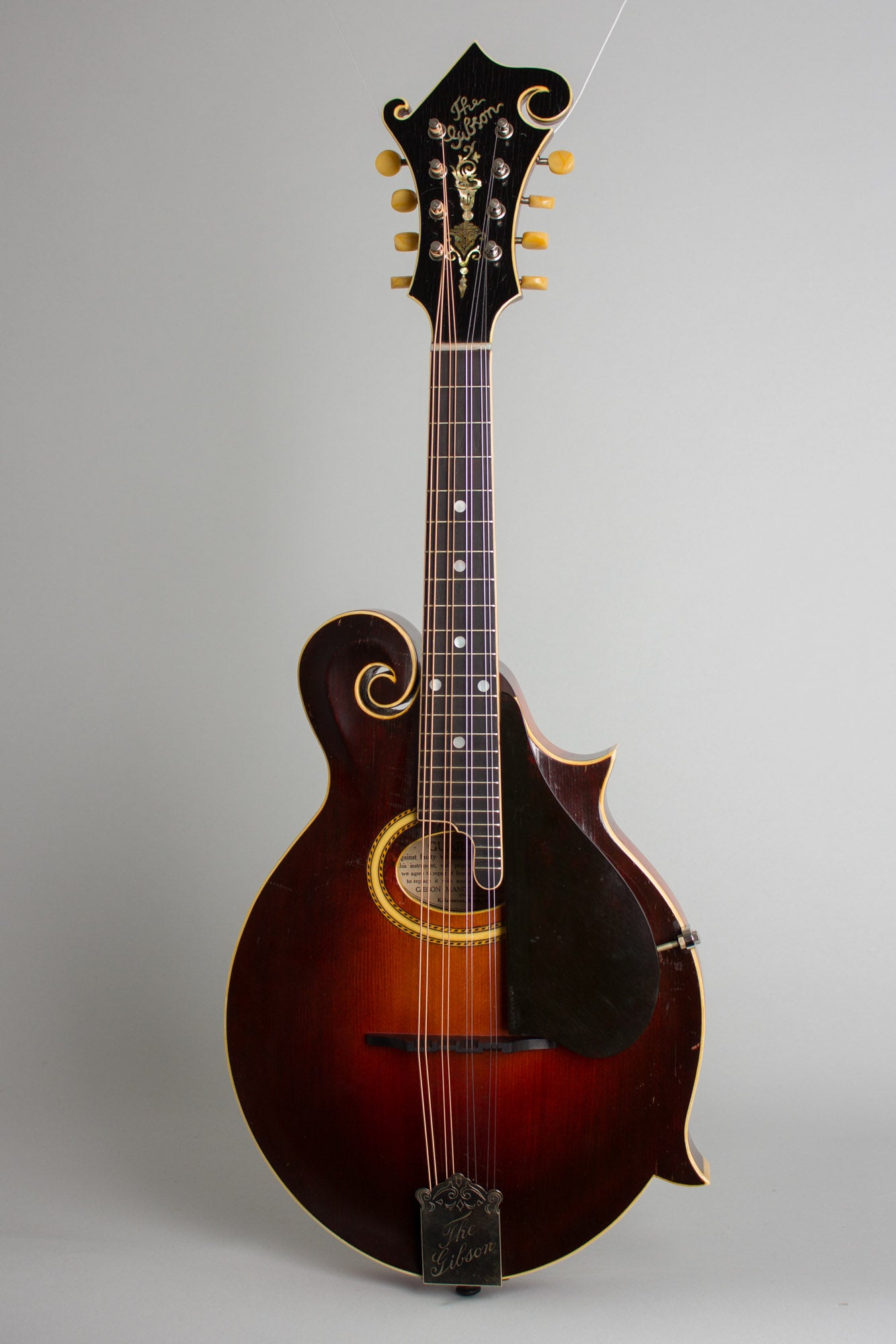 Gibson F-4 Arch Top Mandolin (1922)