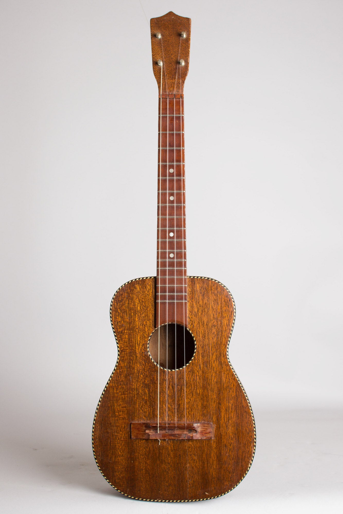 unknown Baritone Ukulele (1960's)