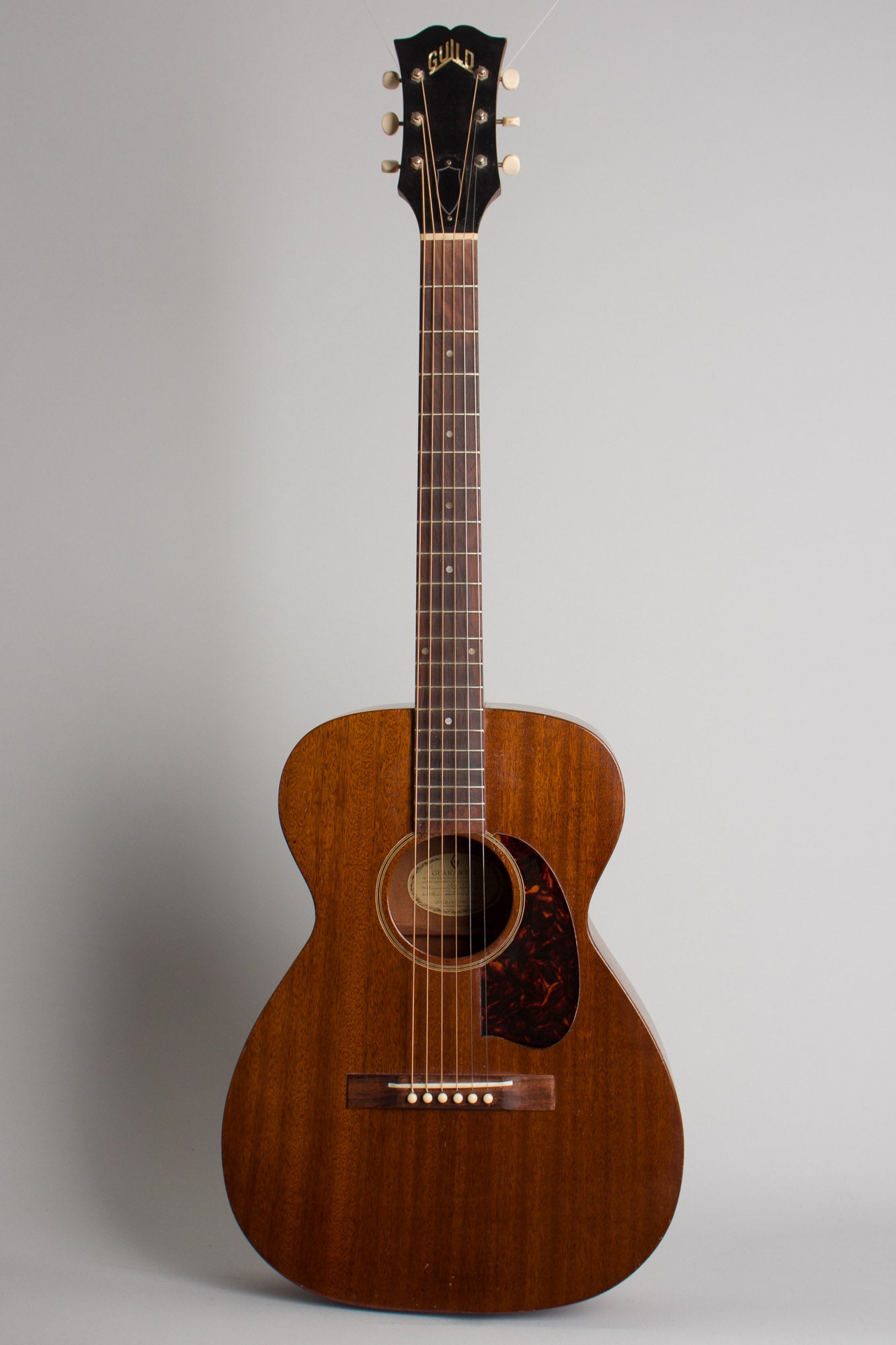 Guild M-20 Flat Top Acoustic Guitar (1962)