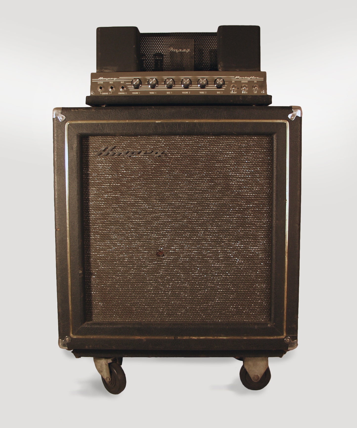 Ampeg B-15N Tube Bass Amplifier (1968)