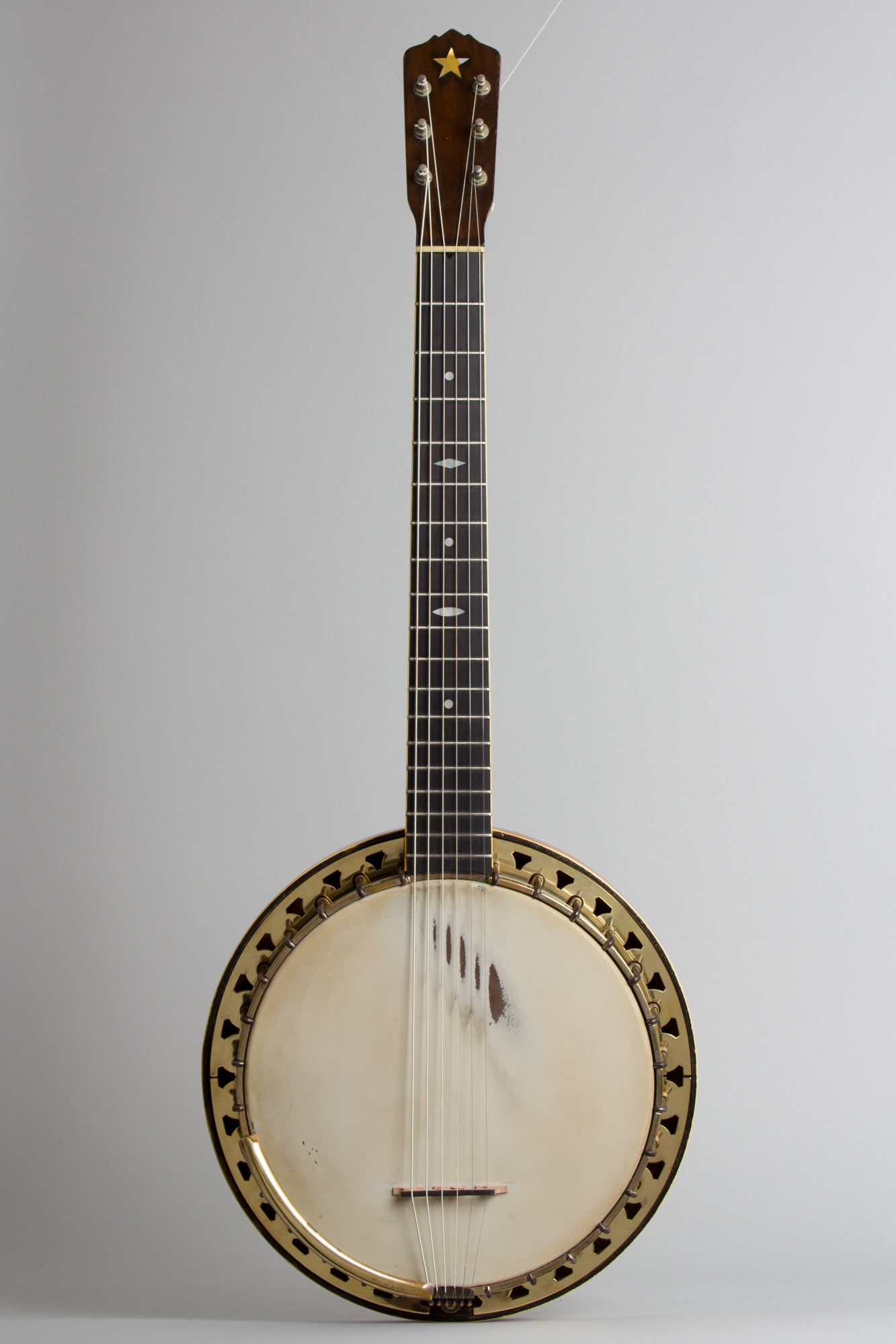 Vega Vegaphone Soloist Guitar Banjo (1928)