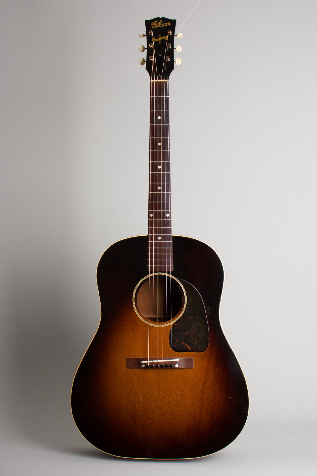 Gibson J-45 Banner Flat Top Acoustic Guitar (1943)