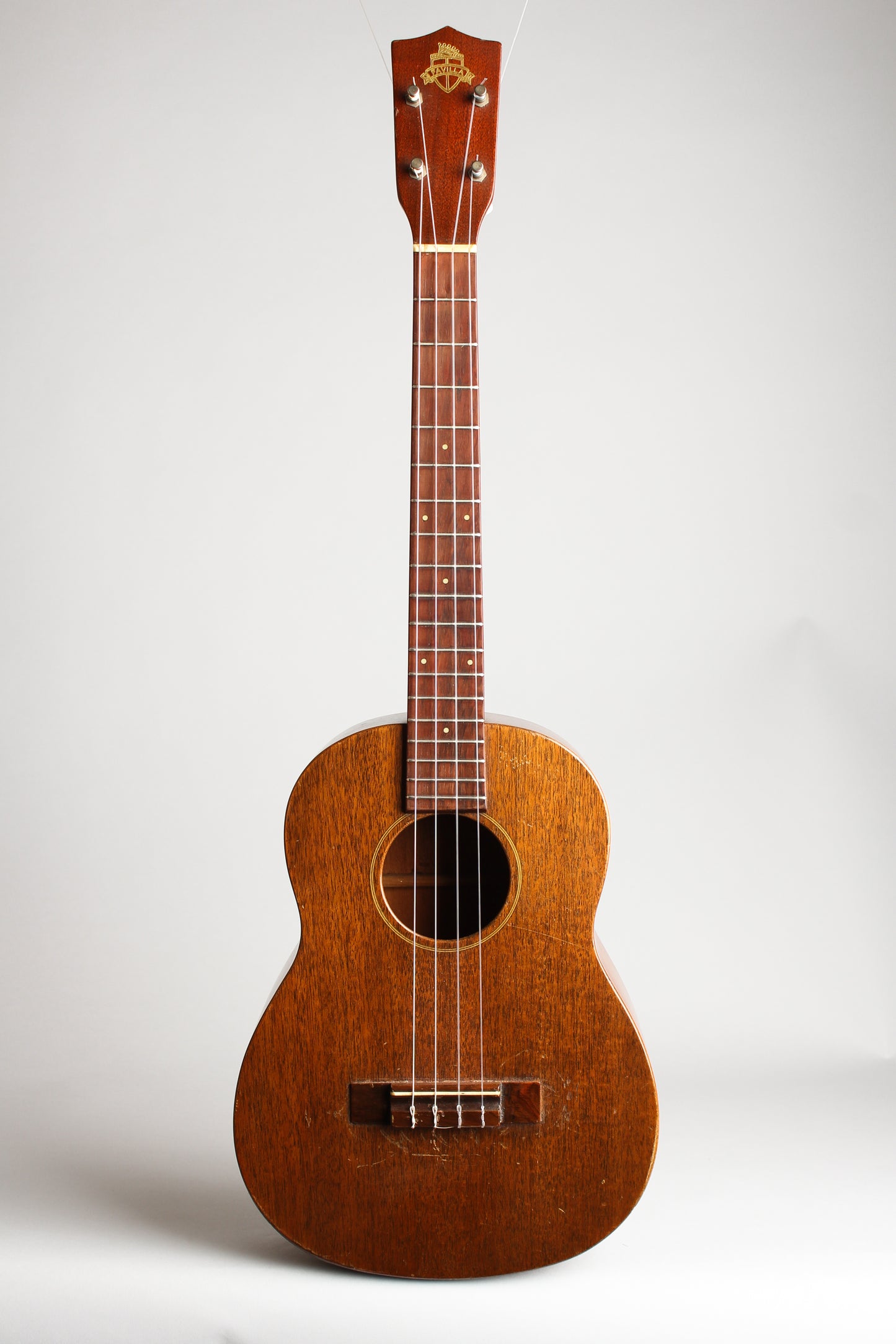 Favilla Baritone Ukulele (1950)