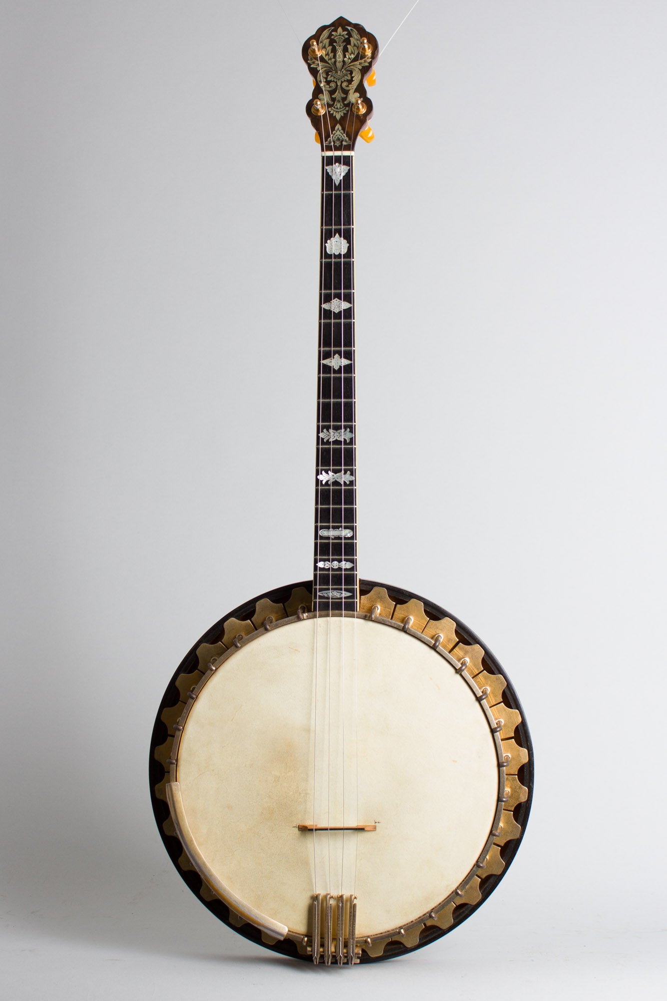 Vega Vegaphone Artist Tenor Banjo (1926)