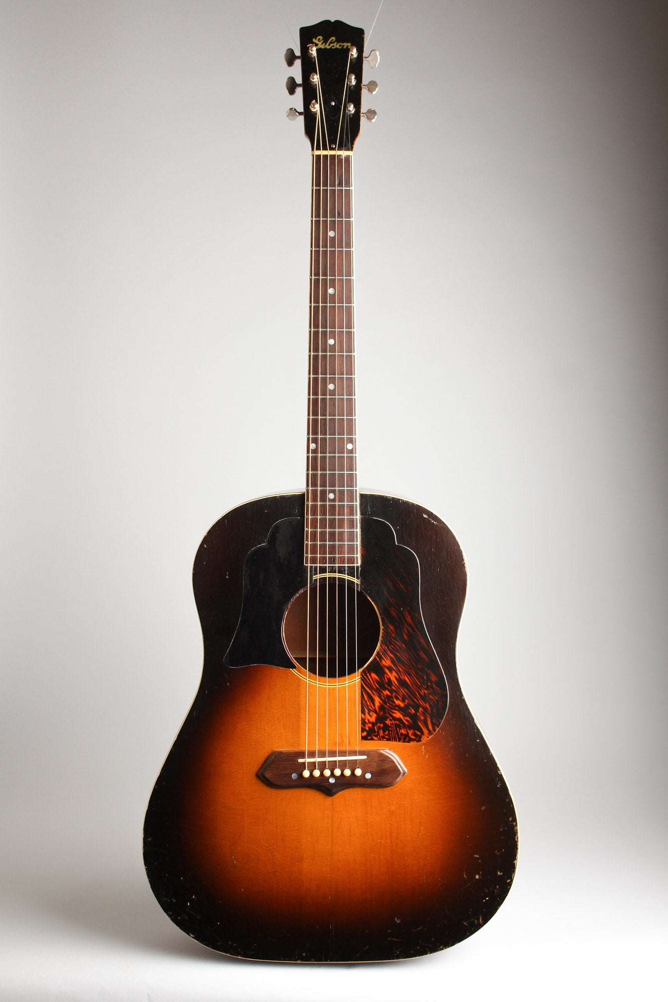 Gibson J-55 Flat Top Acoustic Guitar (1941)
