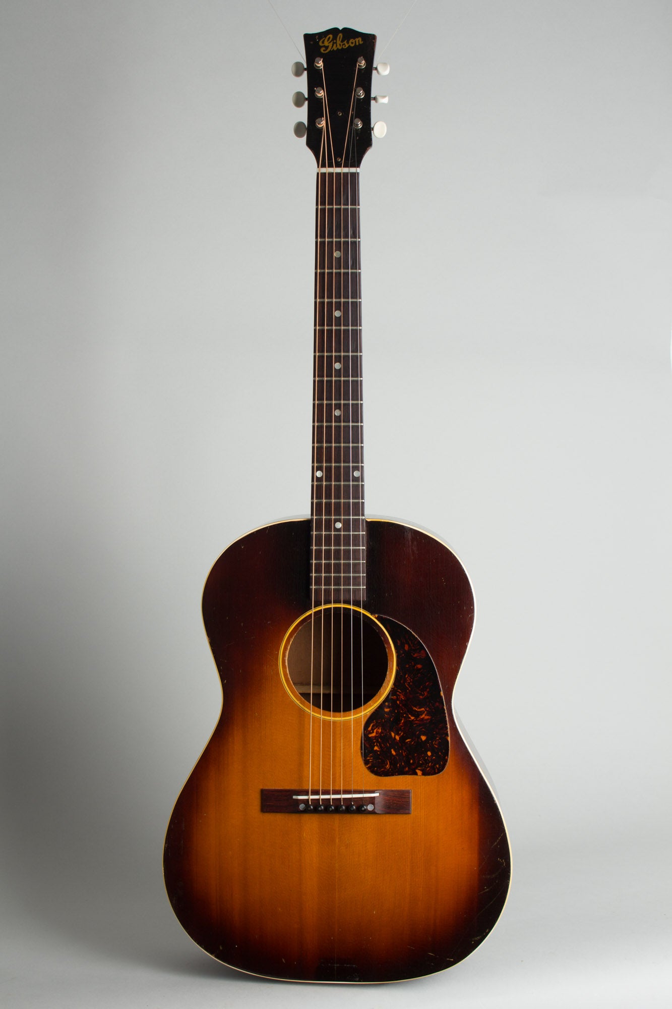 Gibson LG-2 Flat Top Acoustic Guitar (1946)