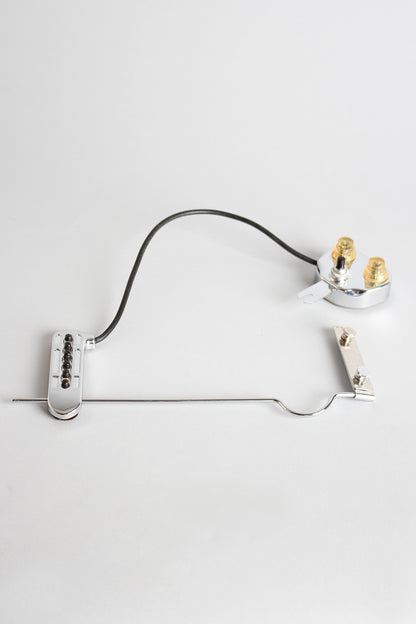DeArmond Rhythm Chief 1100 Archtop Guitar Magnetic Pickup (1960's)