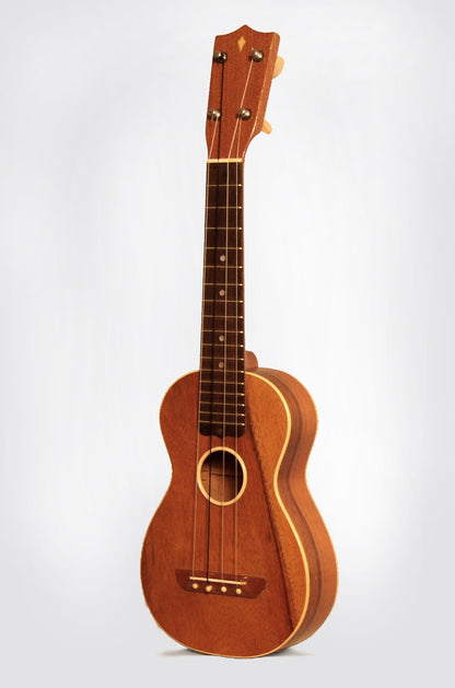 Washburn Model 5318 ""Deluxe"" Soprano Ukulele (1925)