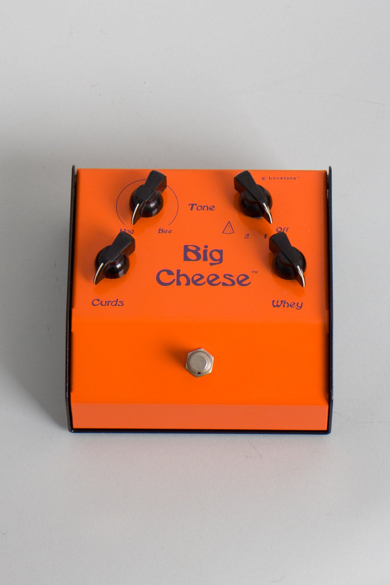 Lovetone Big Cheese Fuzz Effect (1997) – RetroFret