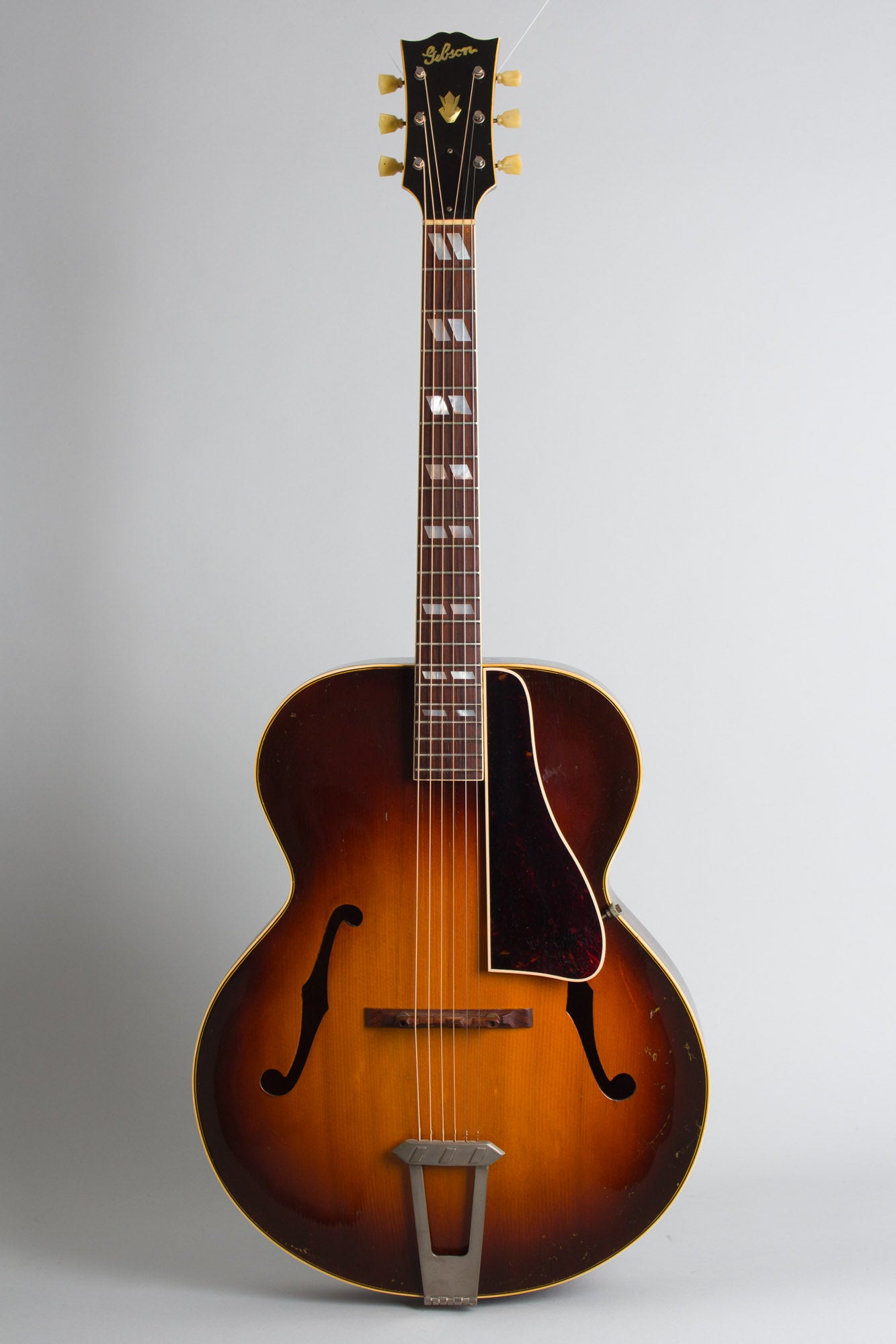 Gibson L-7 Arch Top Acoustic Guitar (1947)