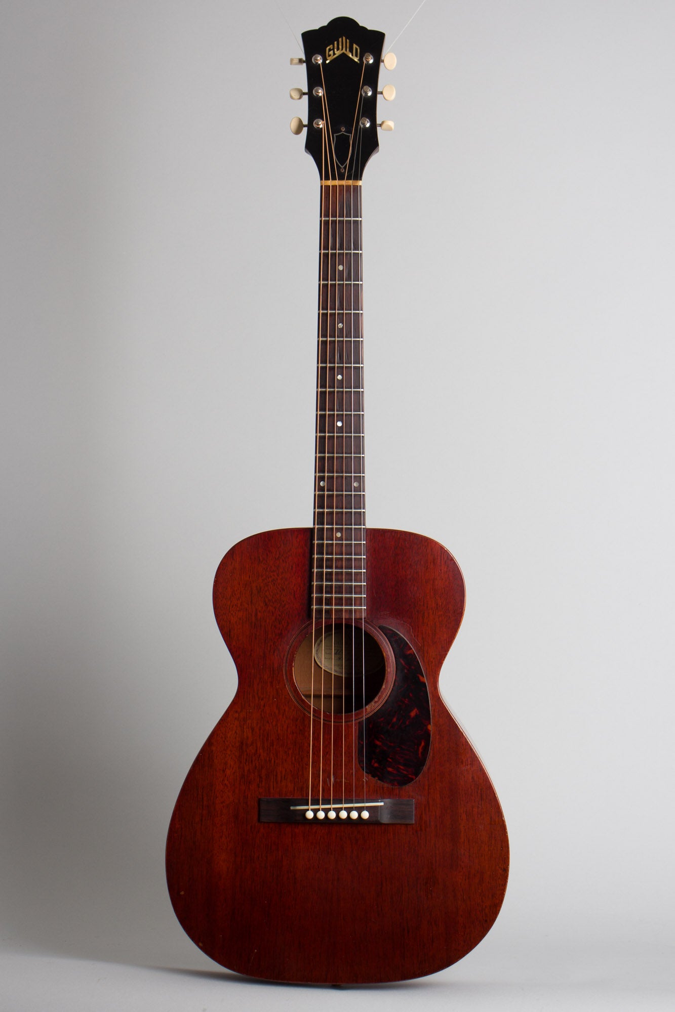 Guild M-20 Flat Top Acoustic Guitar (1965)
