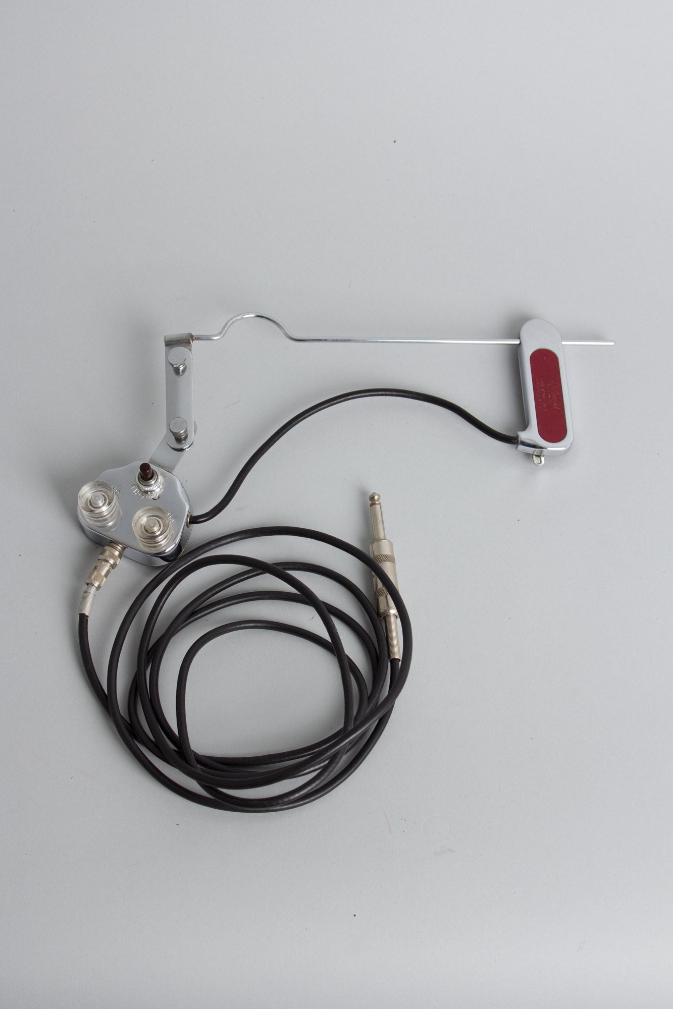 DeArmond Rhythm Chief Model 1000 Archtop Guitar Pickup (1960s)