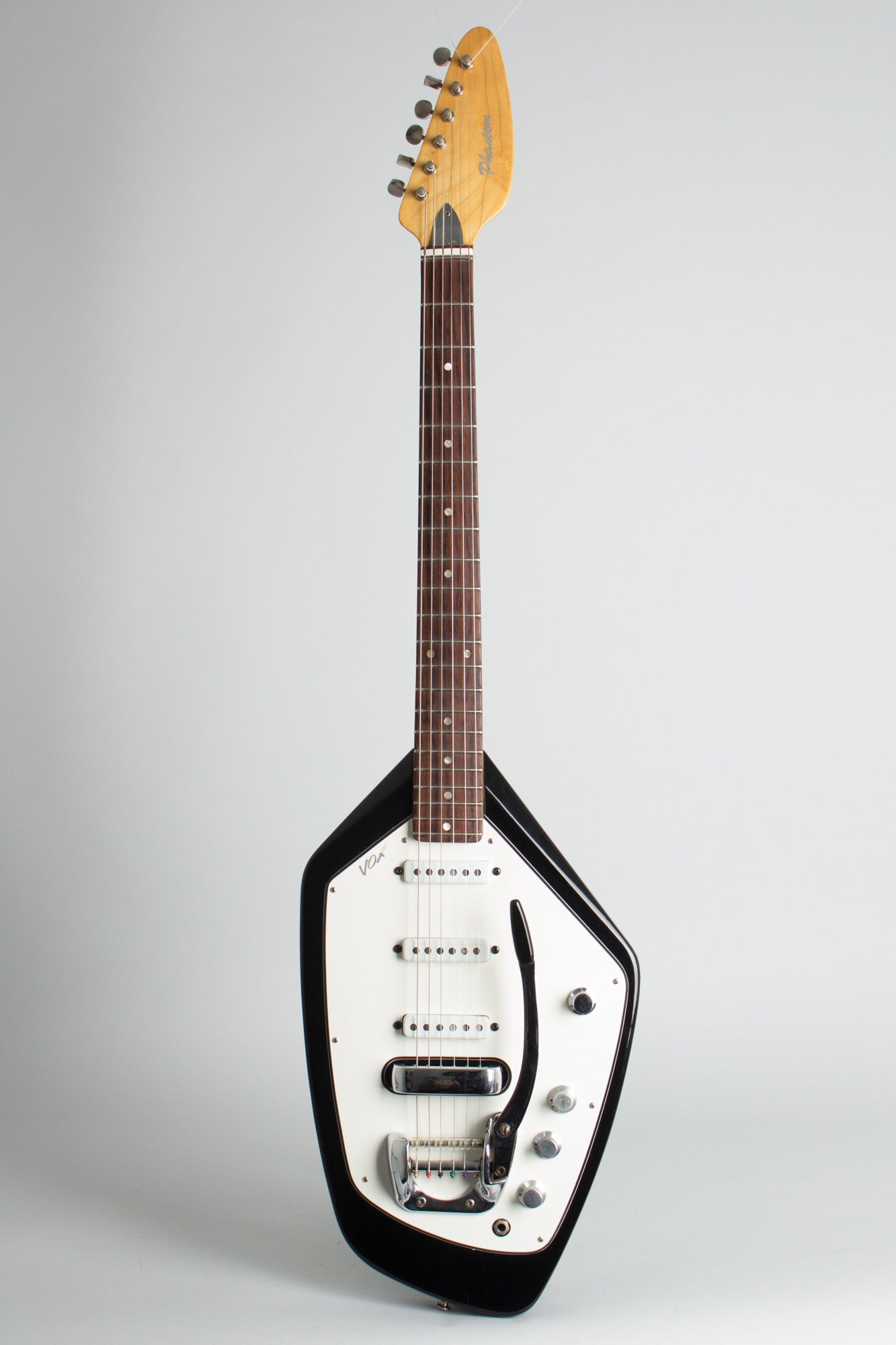 Vox Phantom VI Solid Body Electric Guitar (1965)