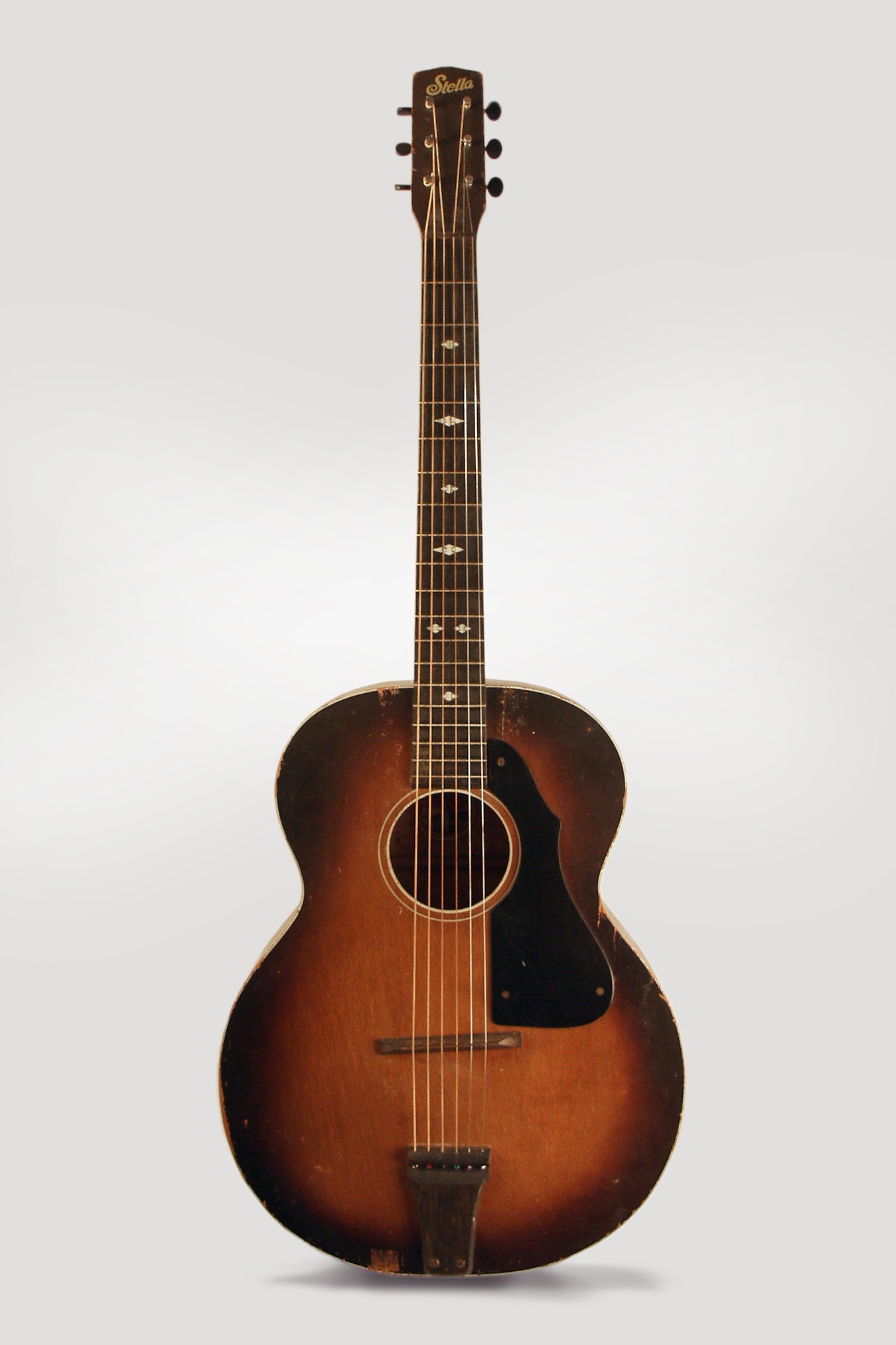 Harmony Stella Grand Concert H1105 Flat Top Acoustic Guitar (1943)