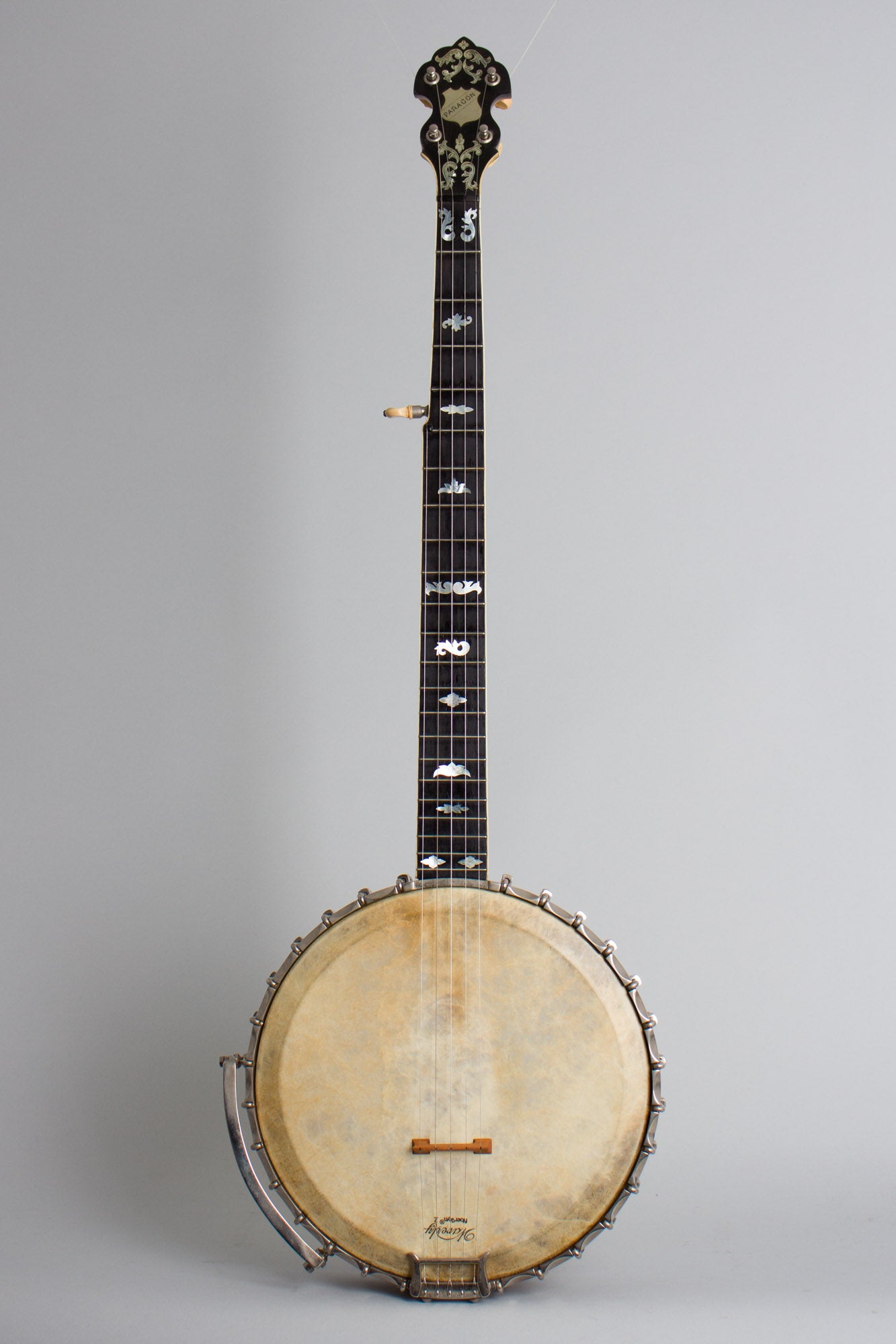 Clifford Essex Paragon 5 String Banjo (1924)