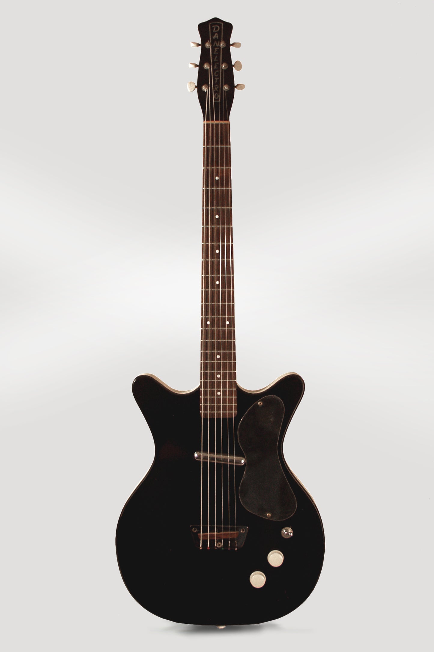 Danelectro Model 3011 Standard Solid Body Electric Guitar (1959)