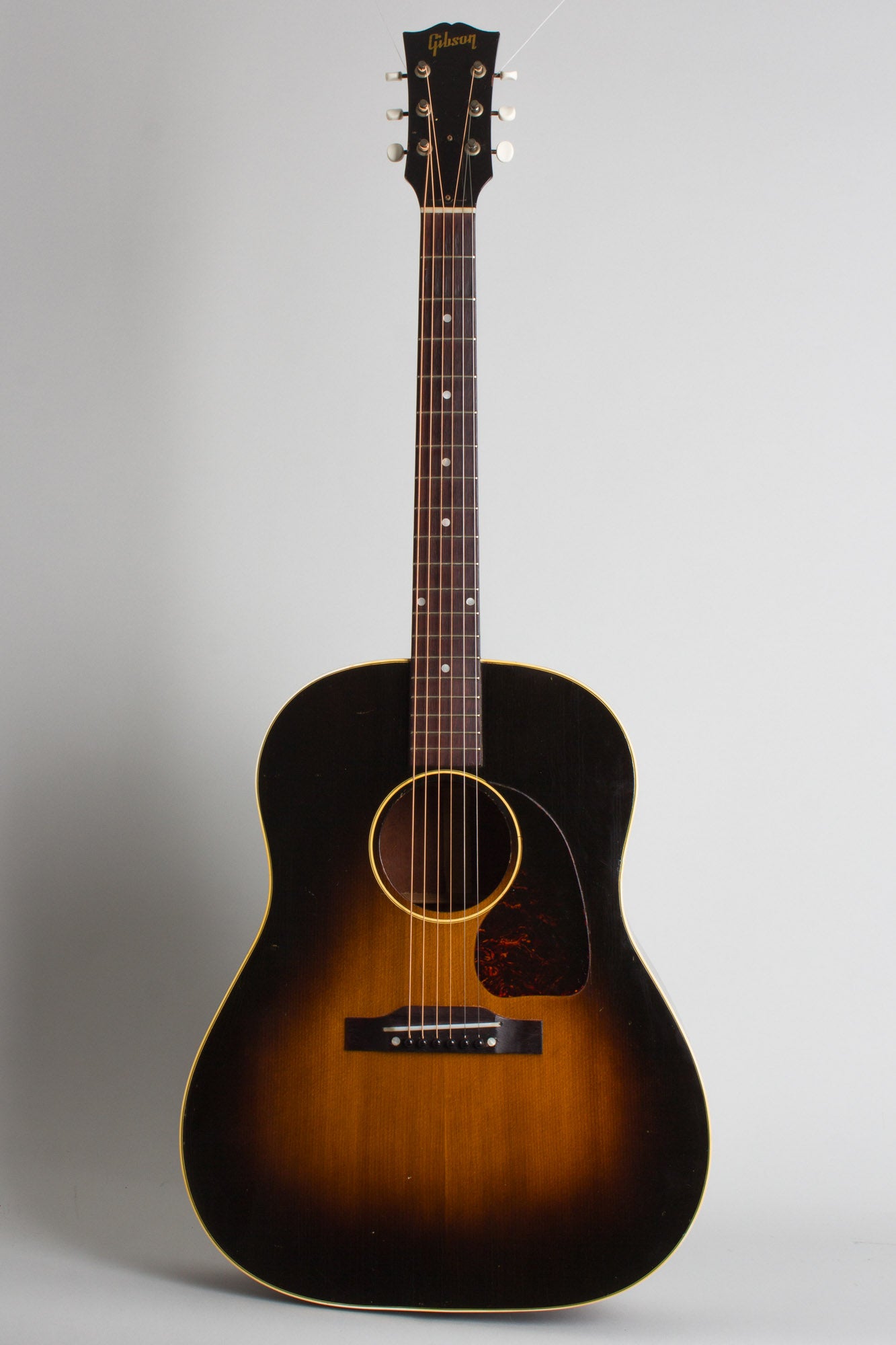 Gibson J-45 Flat Top Acoustic Guitar (1953)