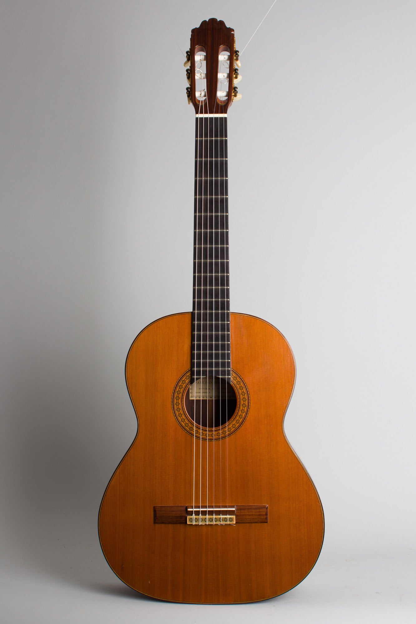 Paulino Bernabe Estudio Classical Guitar (1980s)