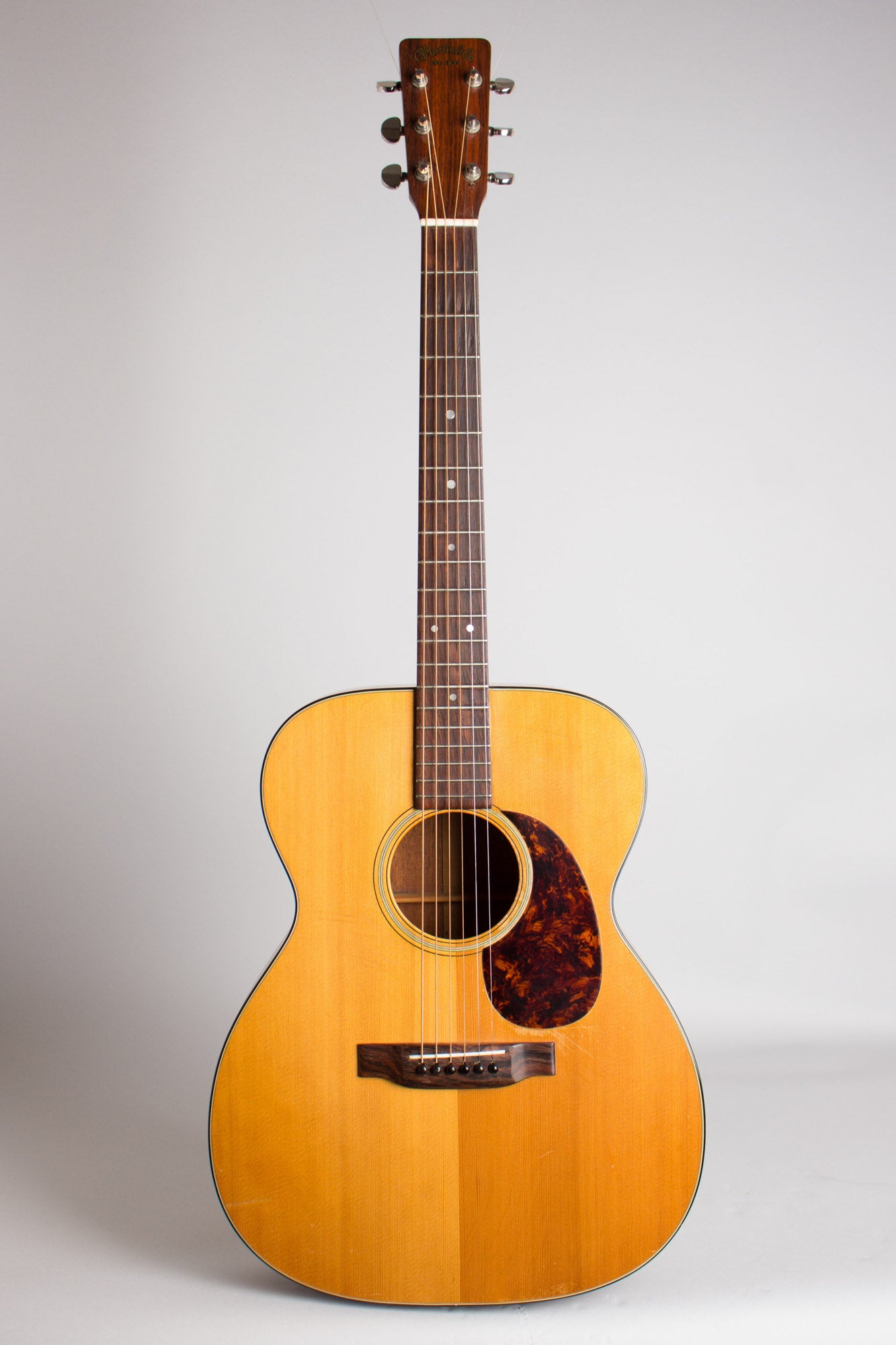 C. F. Martin 000-18 Flat Top Acoustic Guitar (1971)