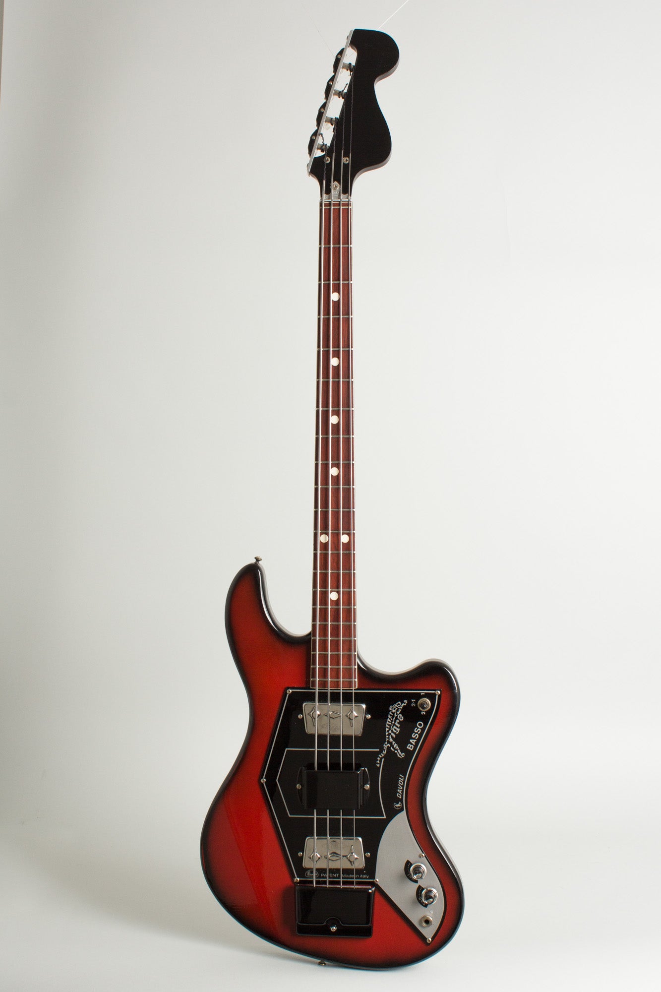 Wandre Tigre Semi-Hollow Body Electric Bass Guitar (1965)