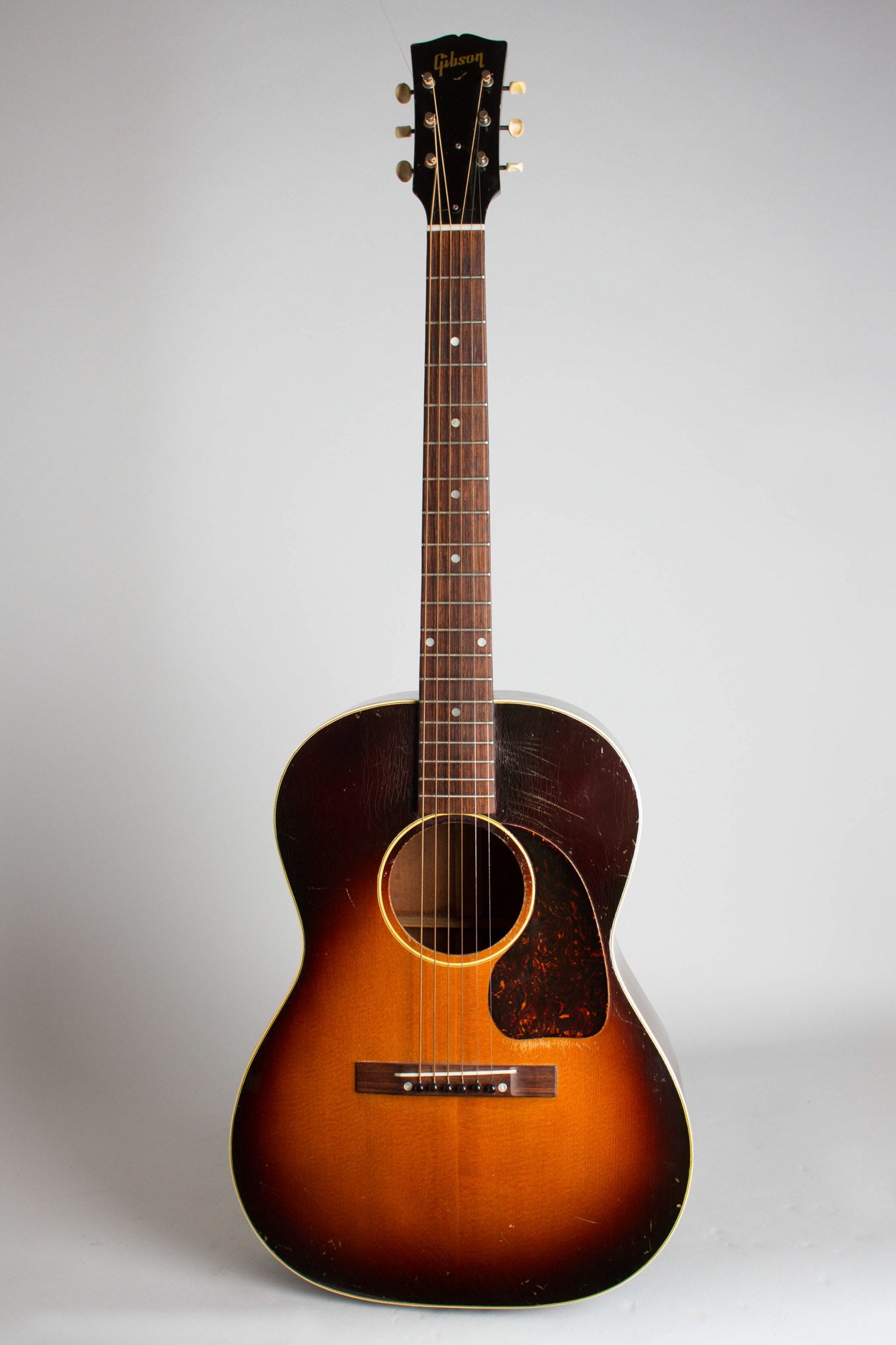 Gibson LG-2 Flat Top Acoustic Guitar (1949)